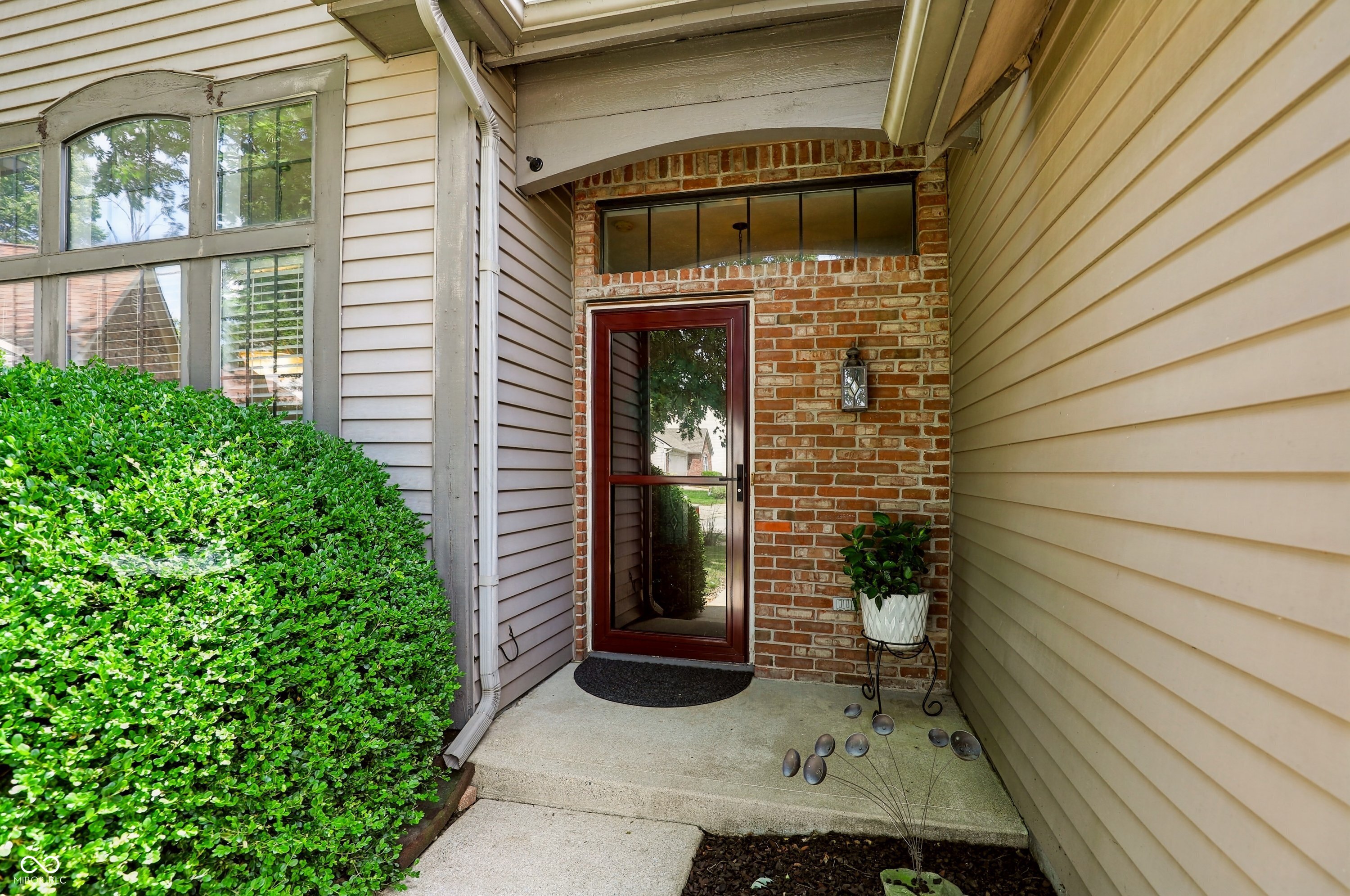 5980 Tybalt Circle