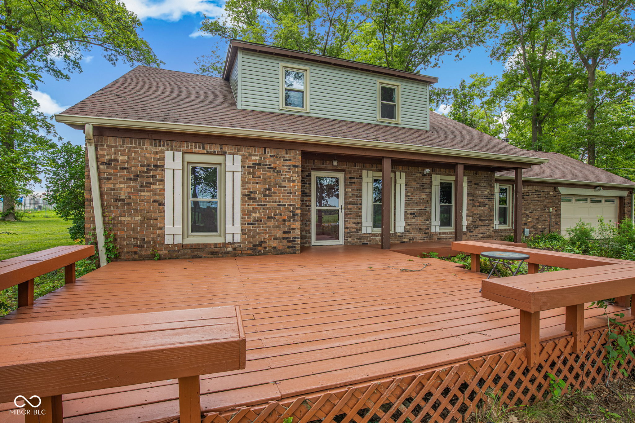 936 W County Road 550 S