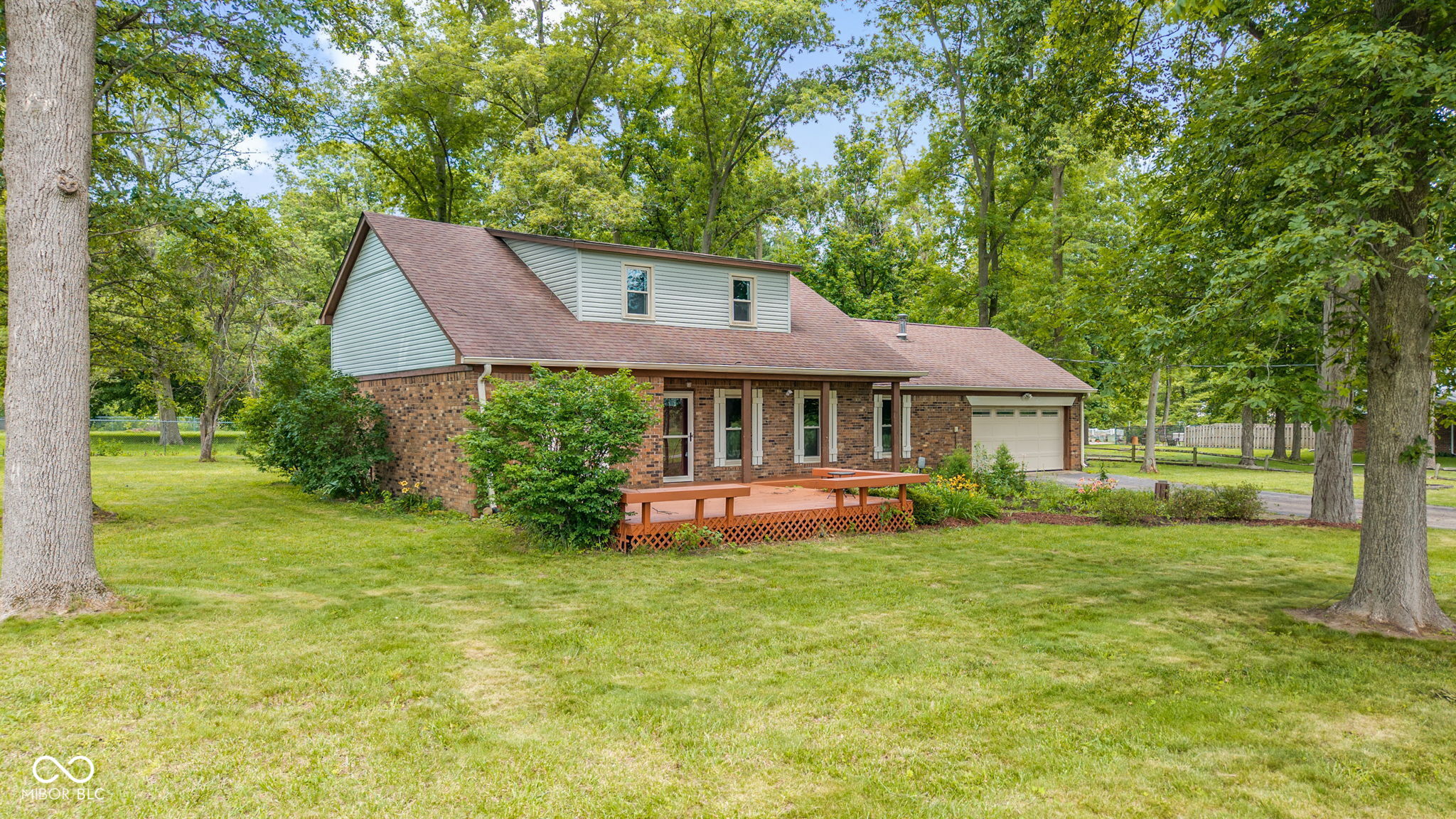 936 W County Road 550 S