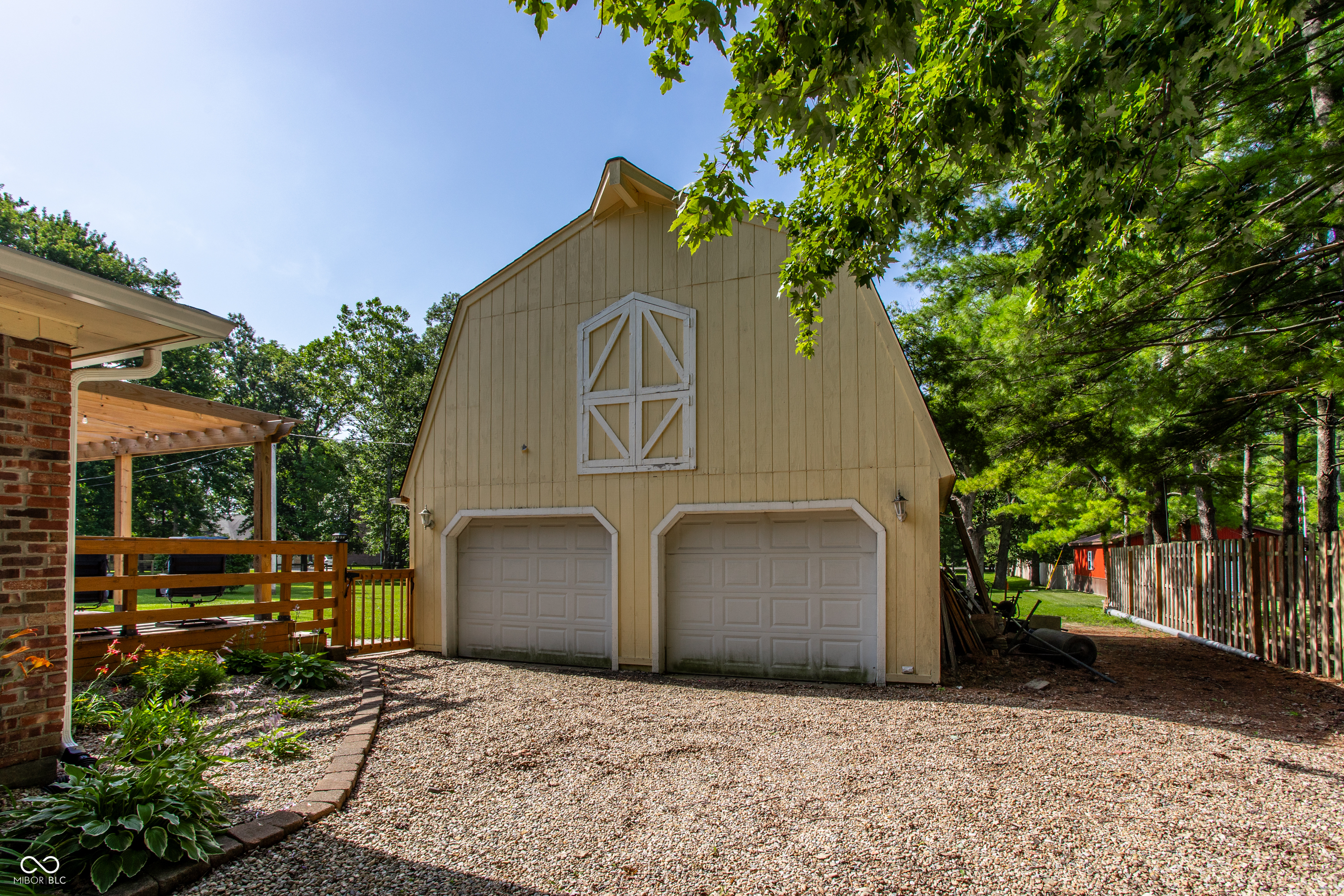 6722 Crown Drive