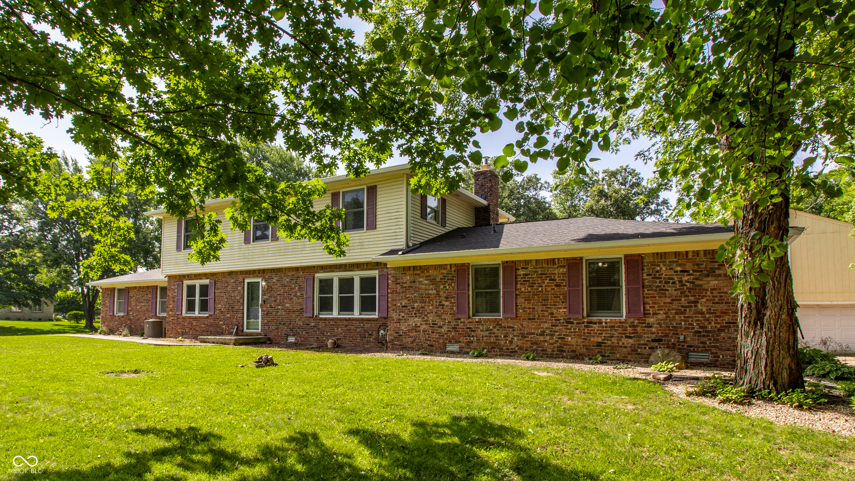 6722 Crown Drive