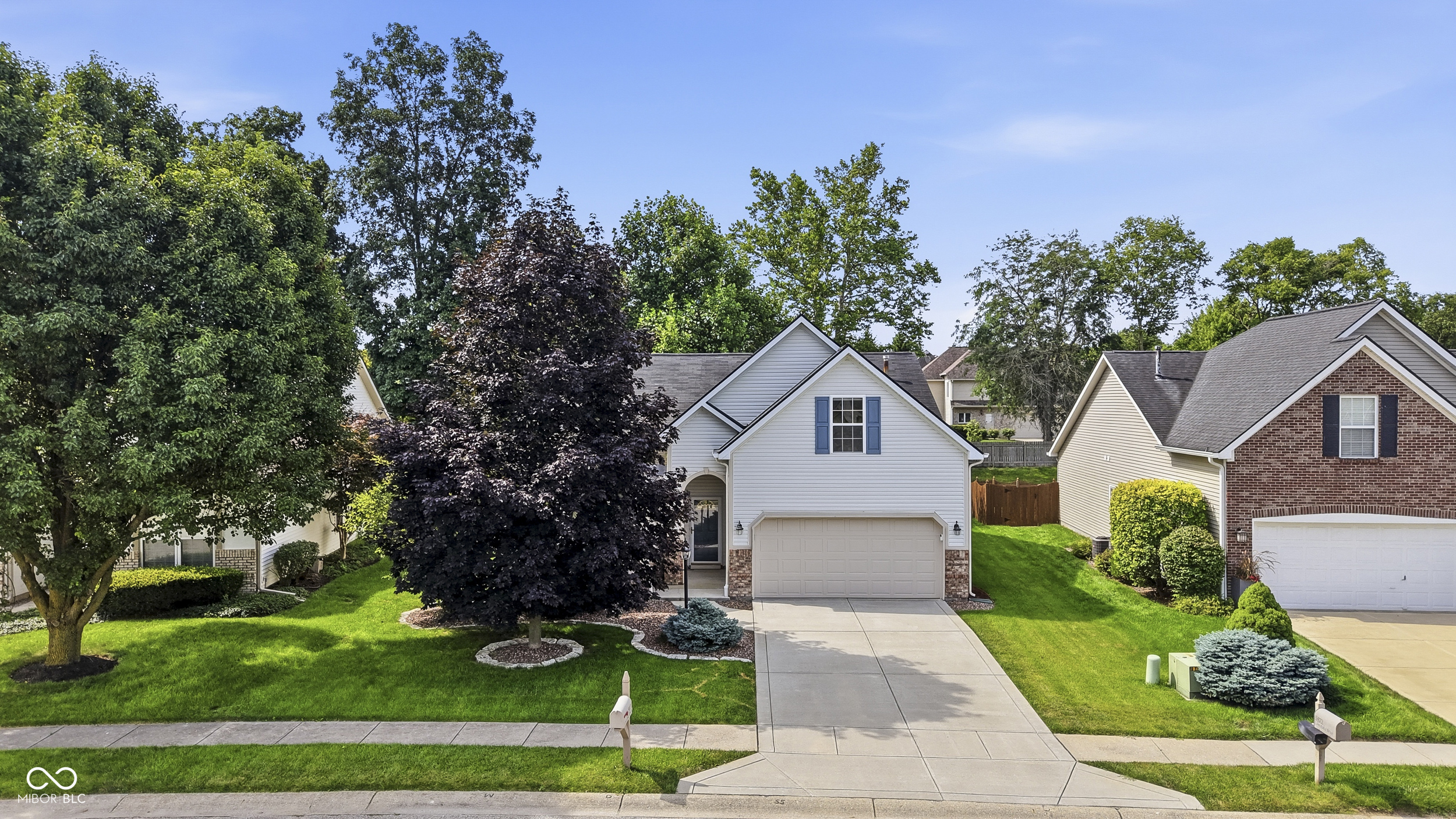 5871 Lost Oaks