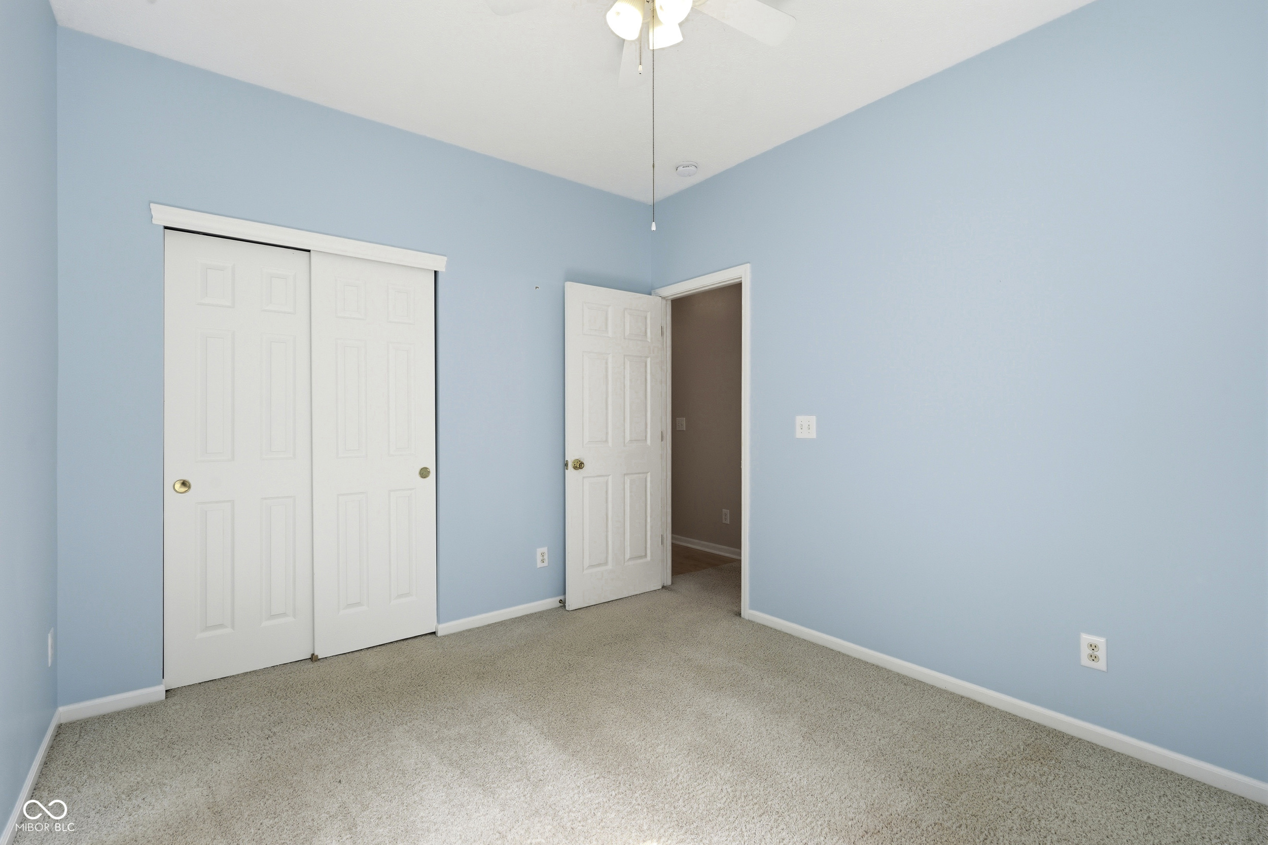 5871 Lost Oaks