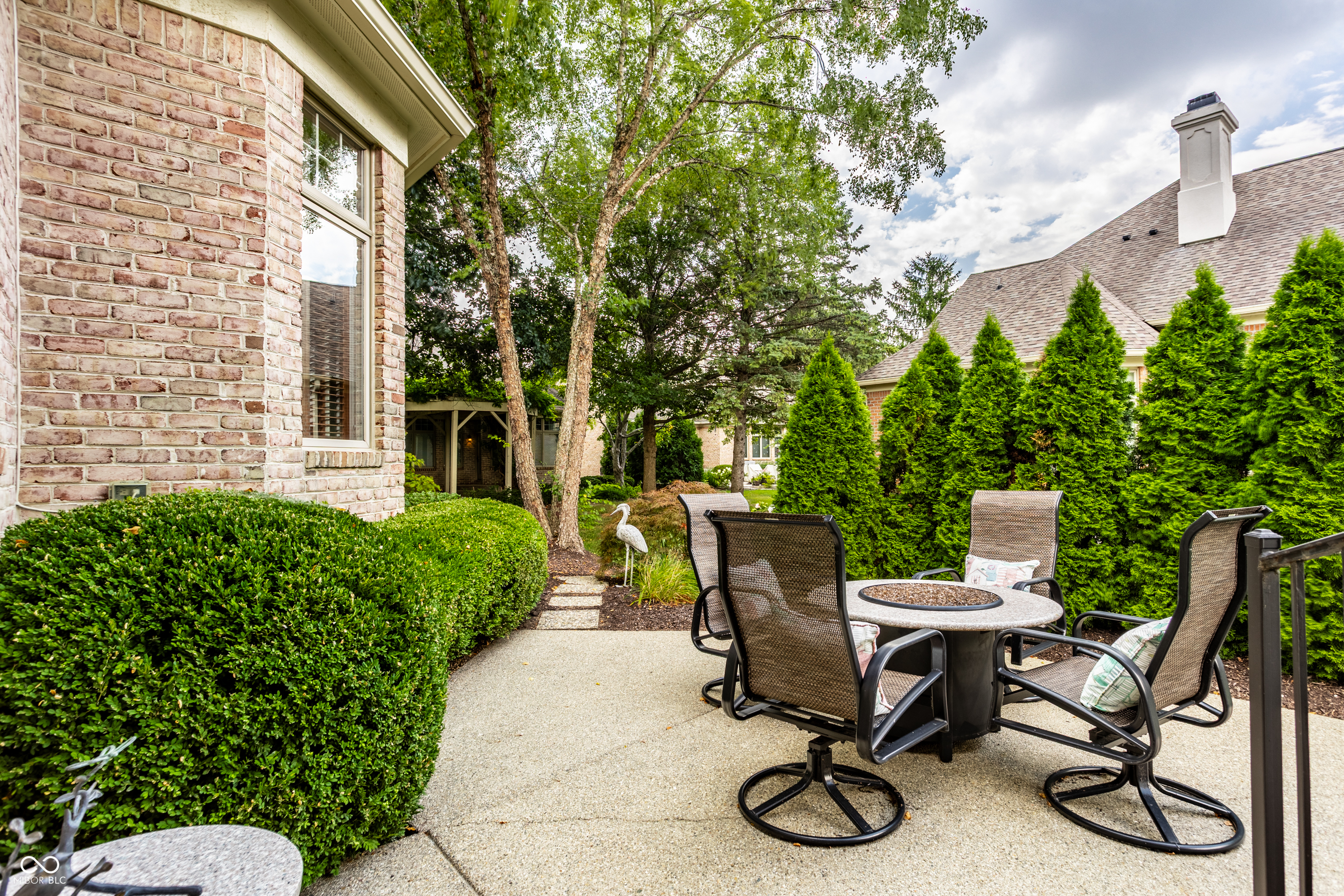 451 Burlington Lane
