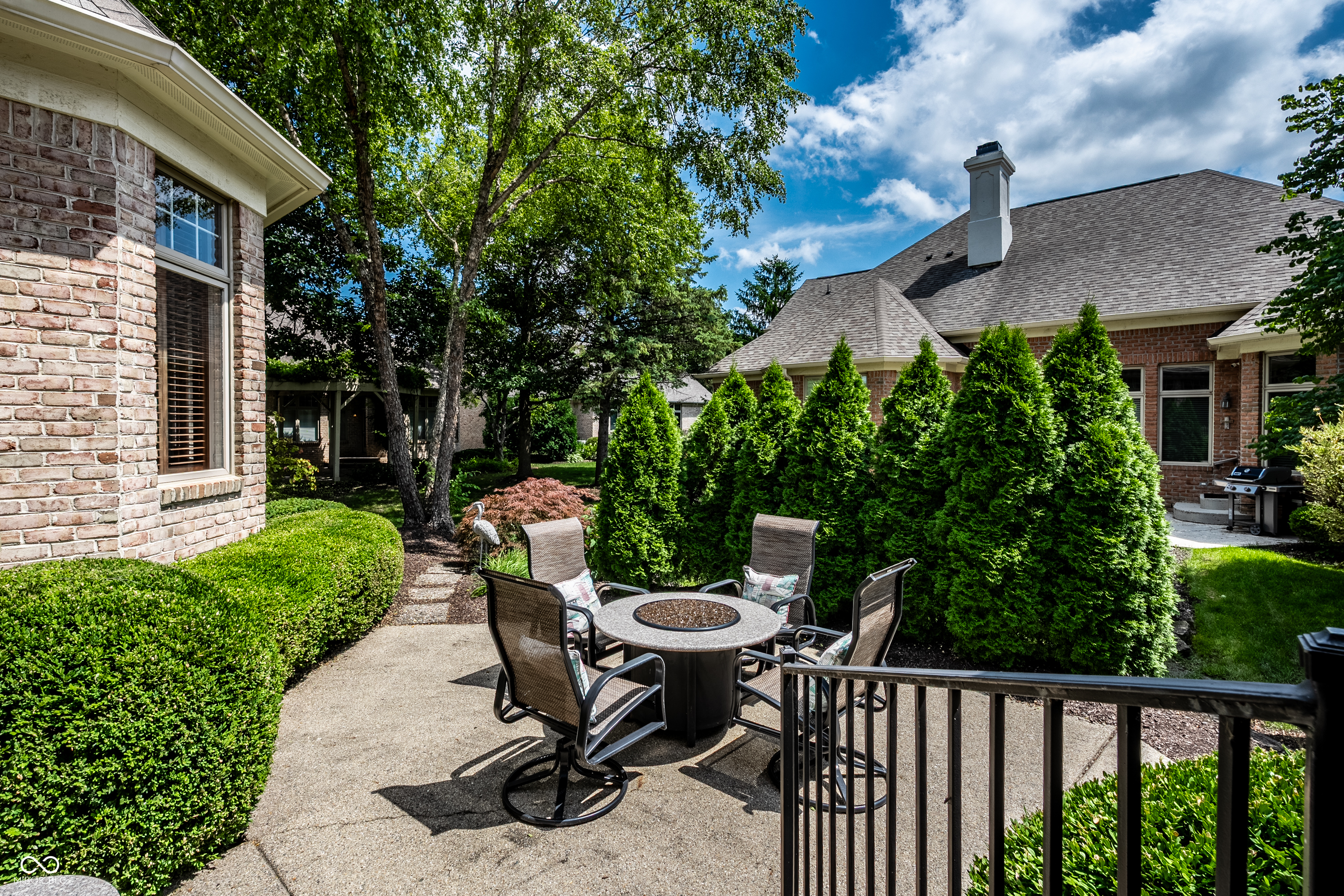451 Burlington Lane