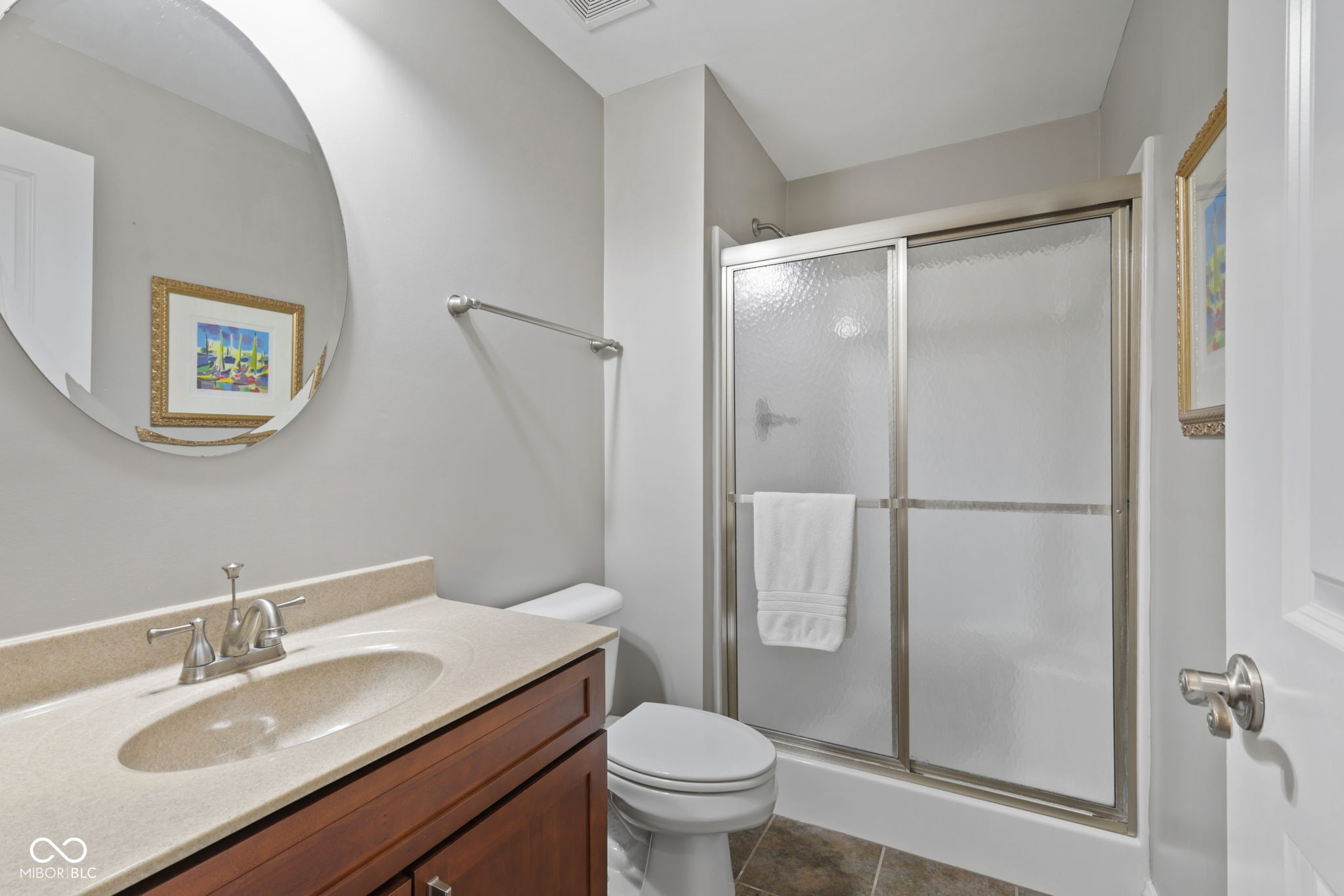 735 Greenford Trail N