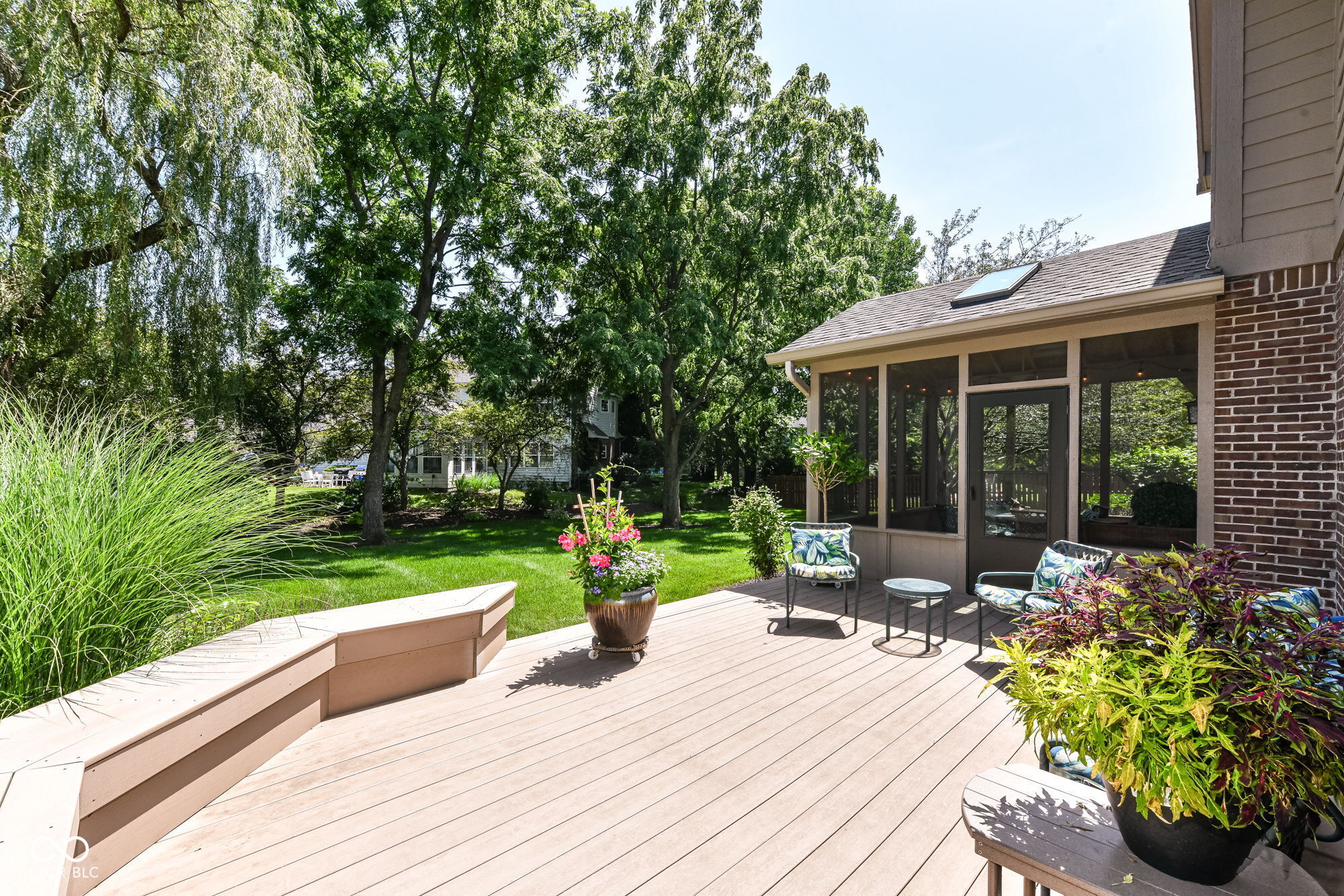 1385 Edinburgh Drive