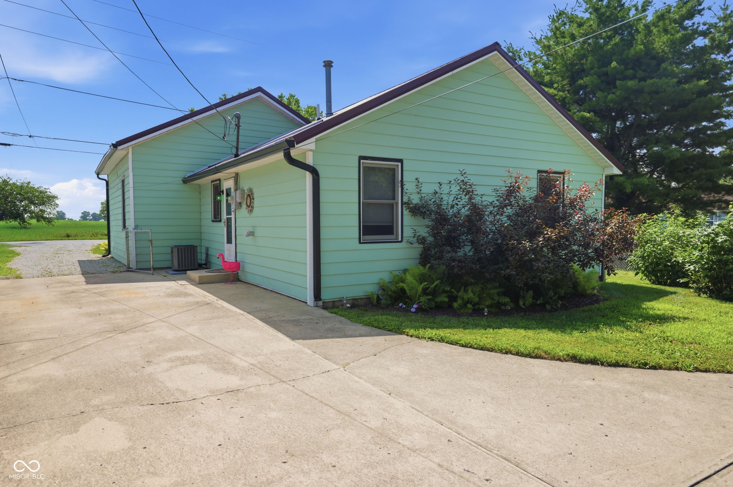 370 N Peru Street