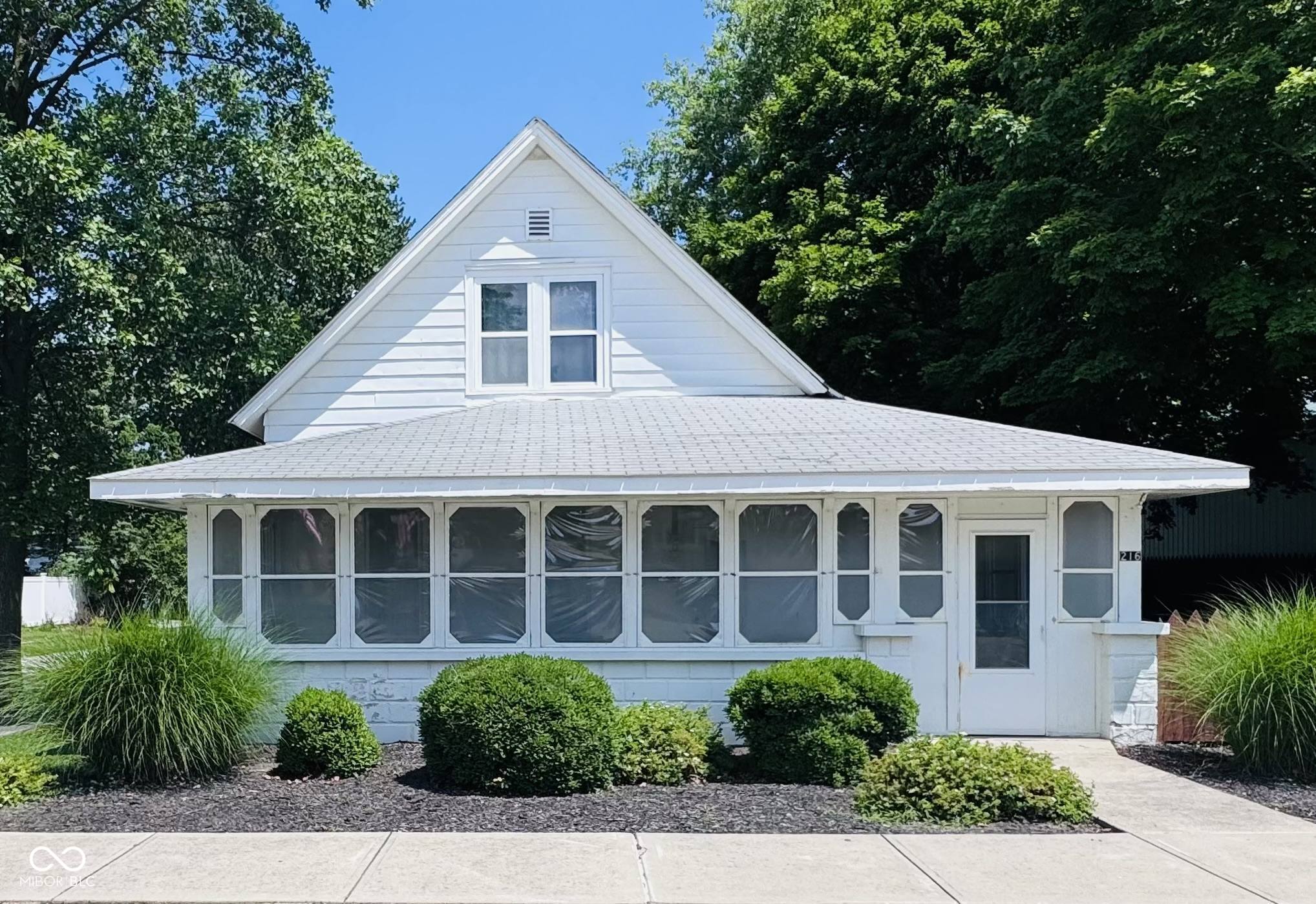 216 W Main Street