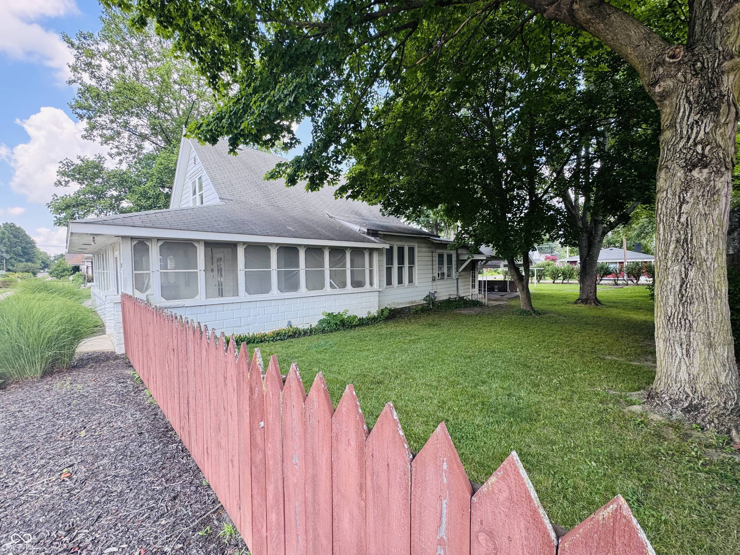 216 W Main Street