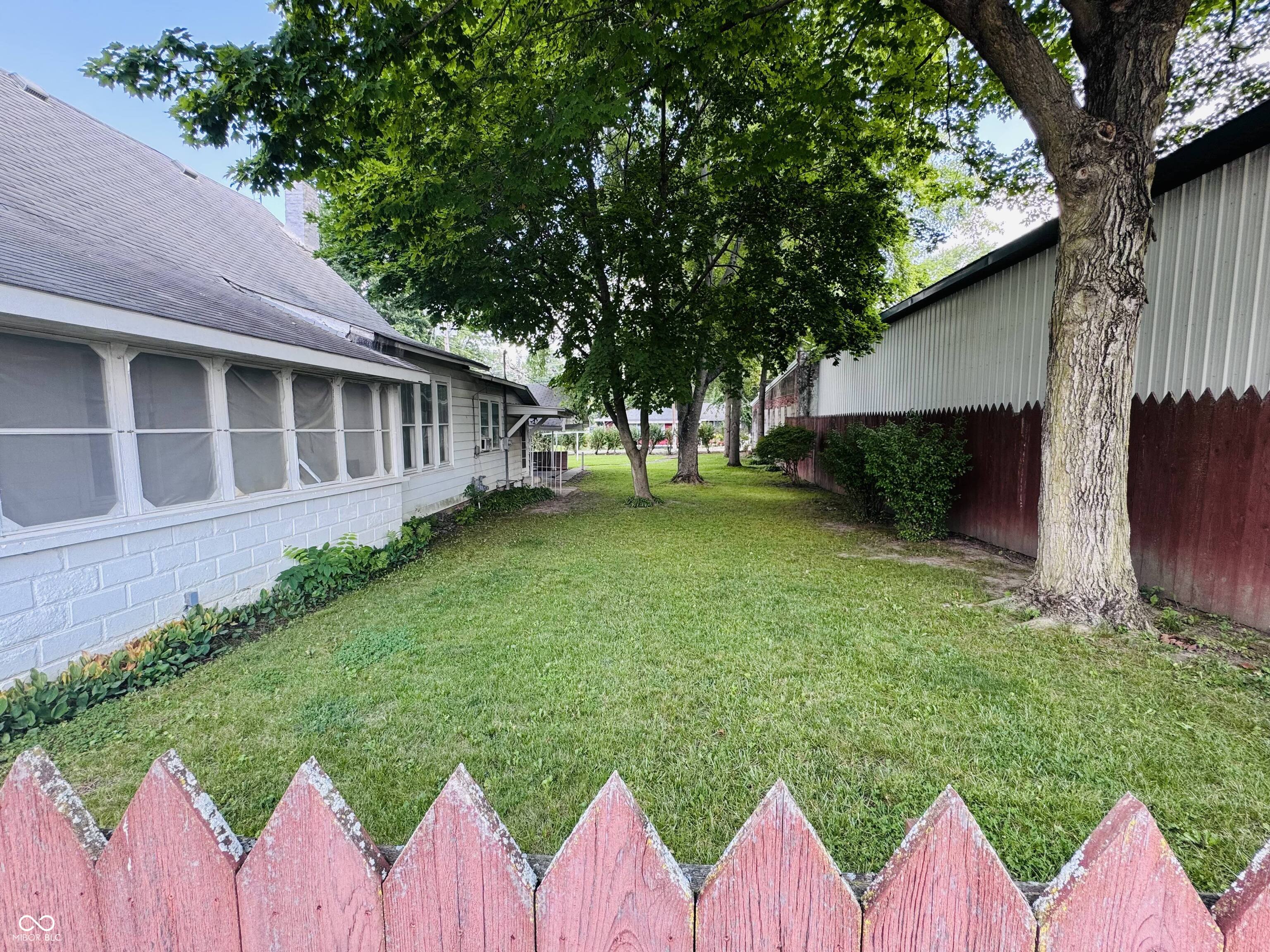 216 W Main Street