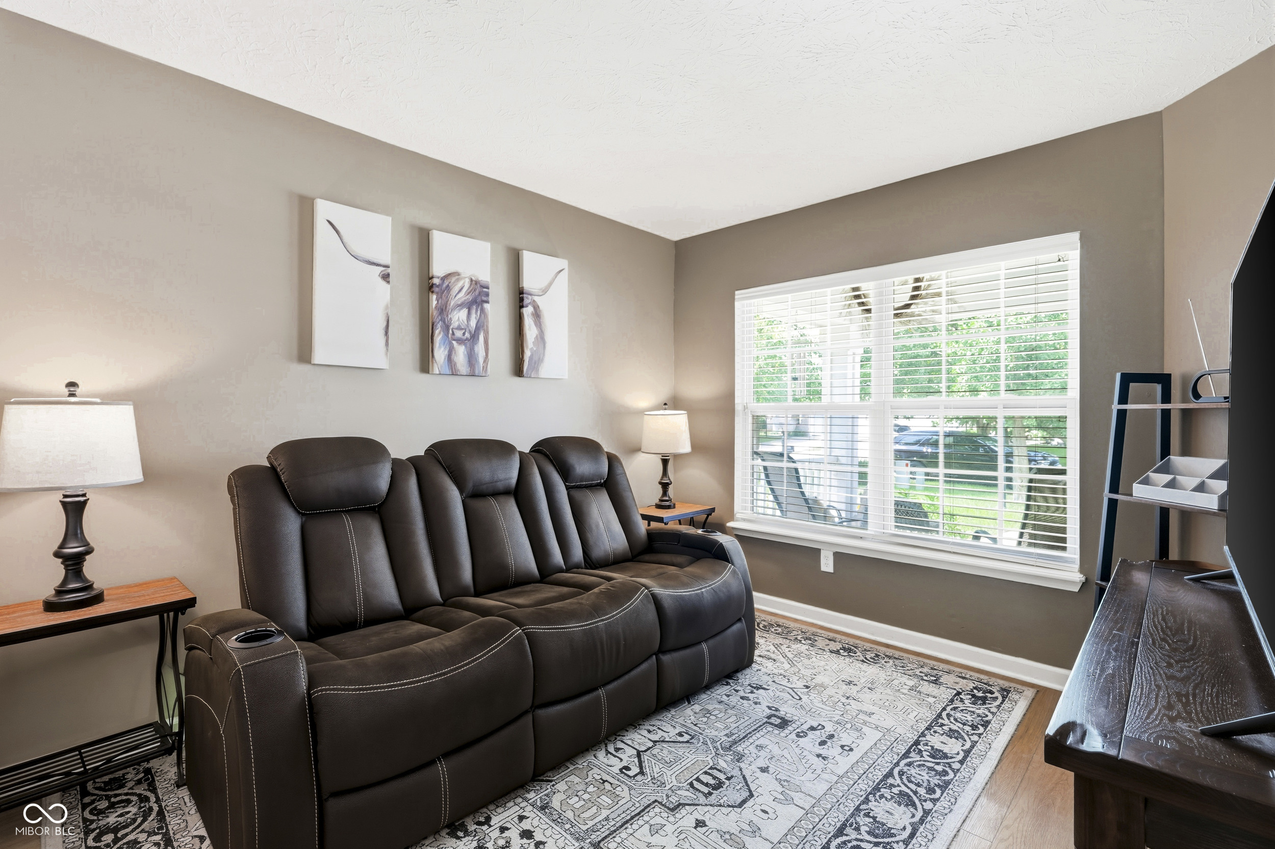 16842 Loch Circle