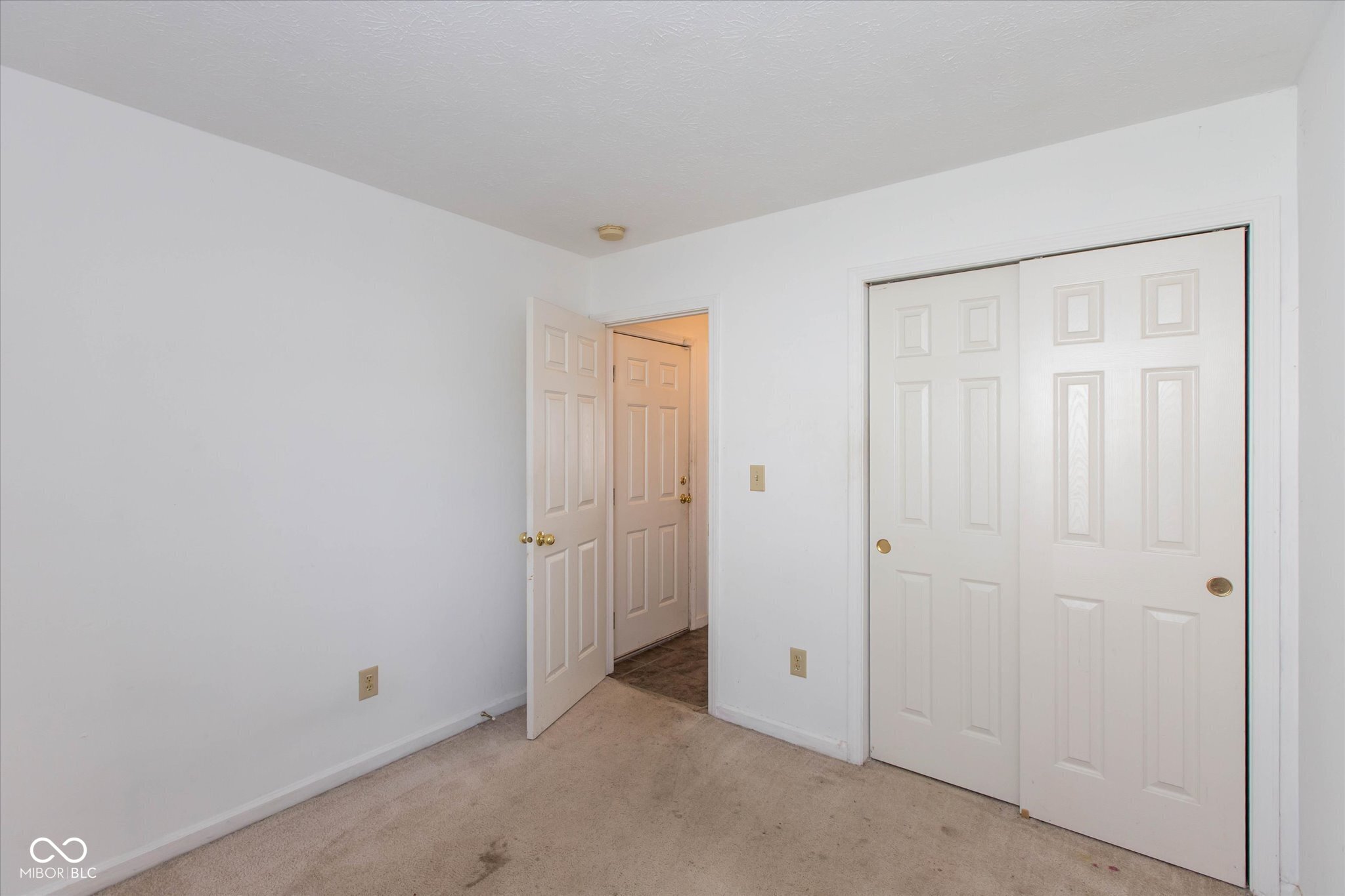 7136 Pluto Drive
