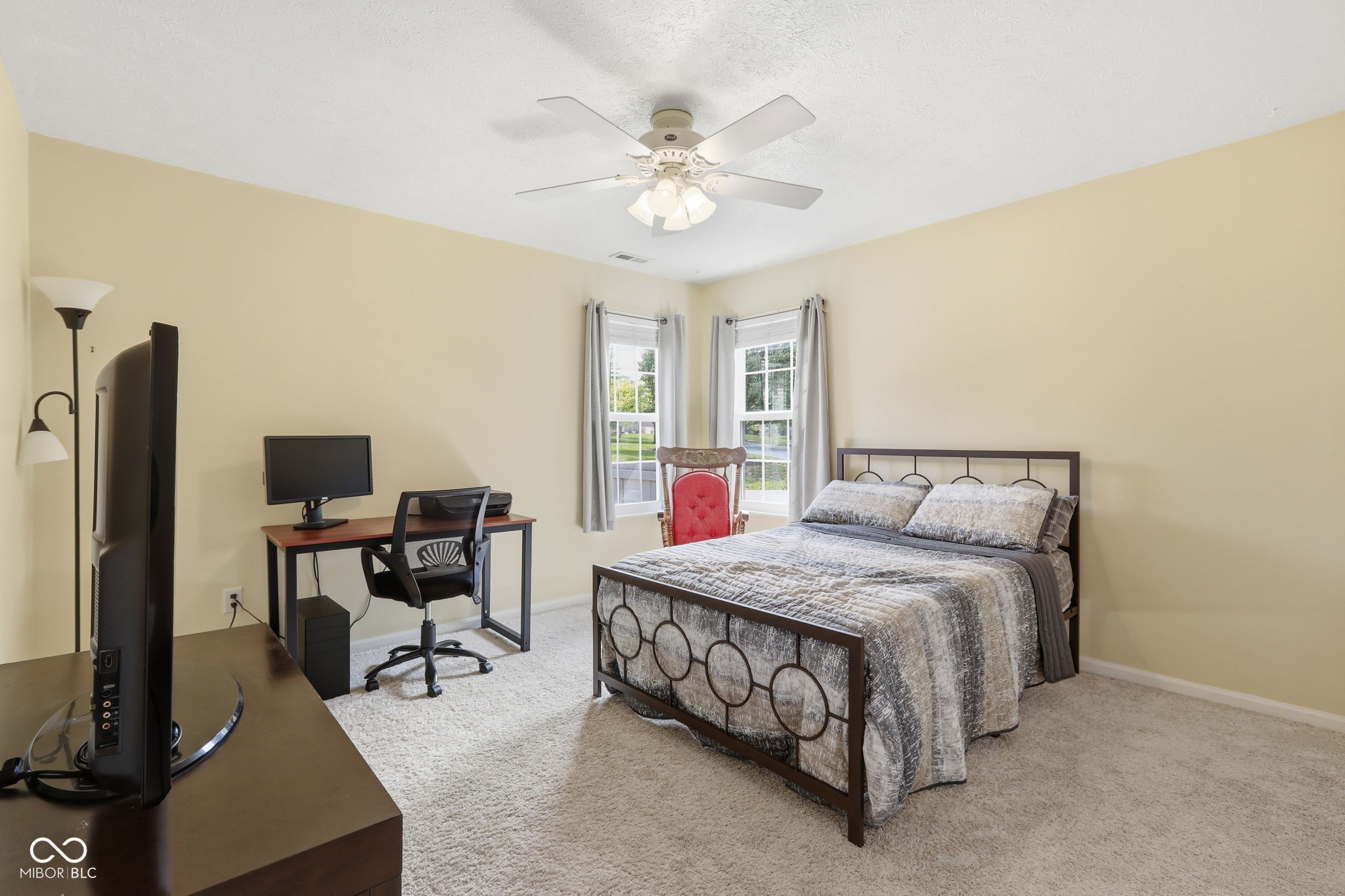 5842 Quail Run Drive