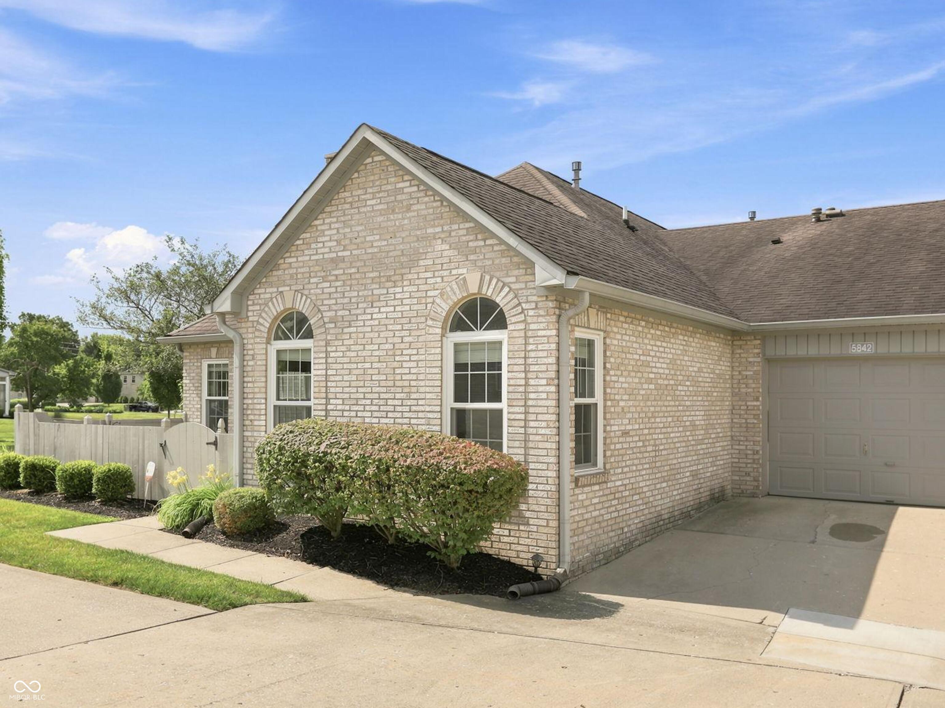 5842 Quail Run Drive