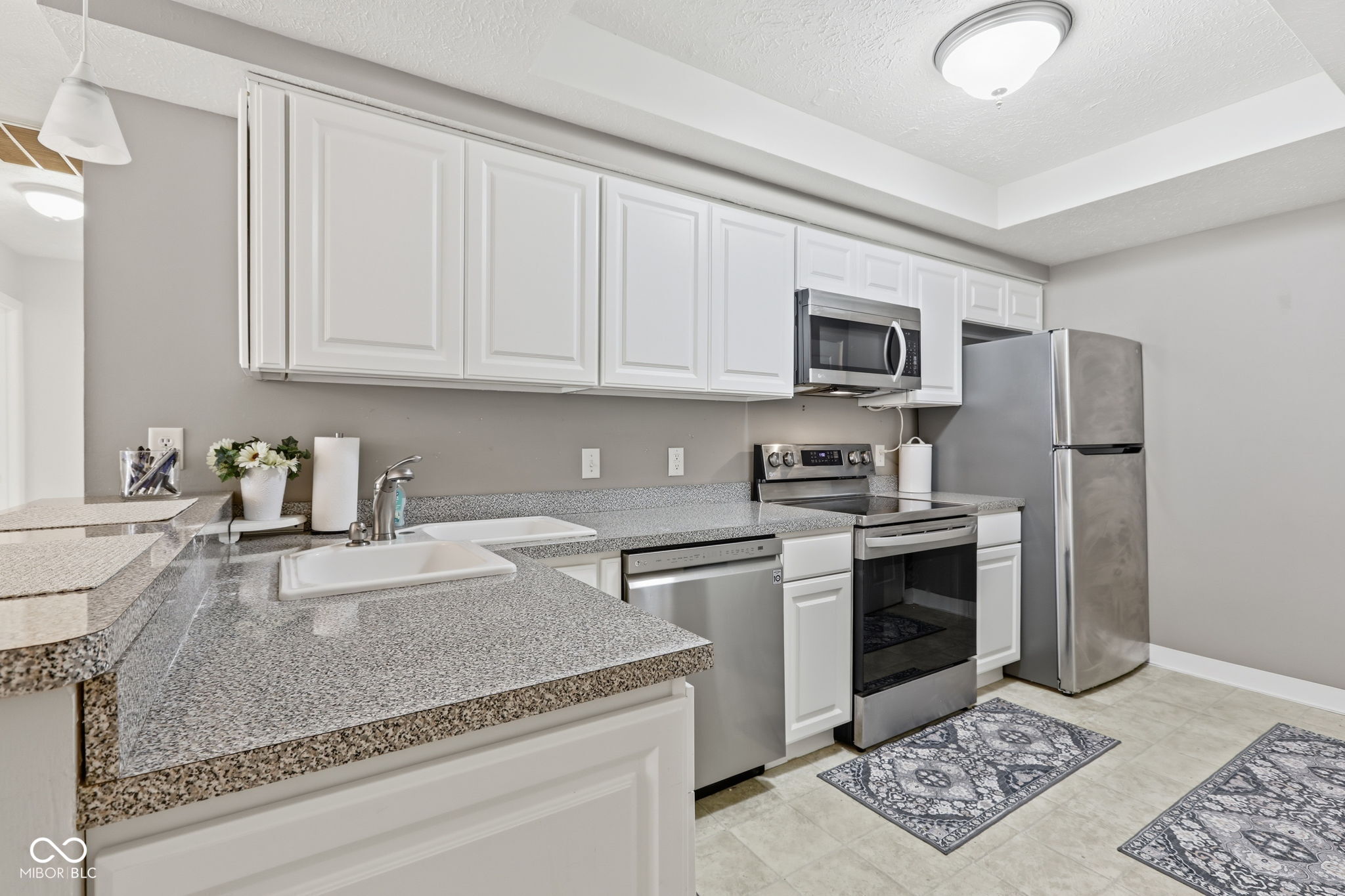 5842 Quail Run Drive