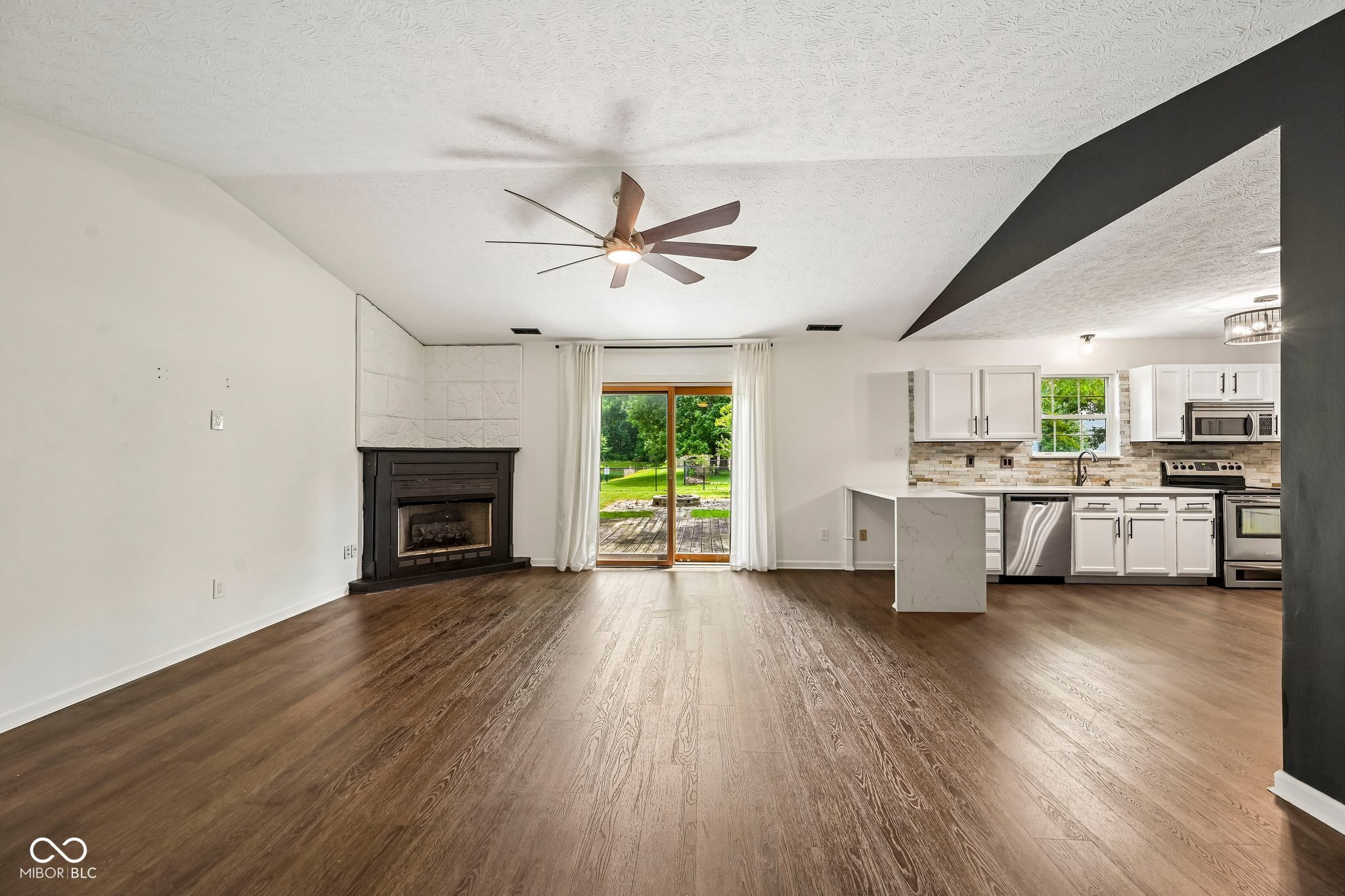 8539 Eagles Nest Drive