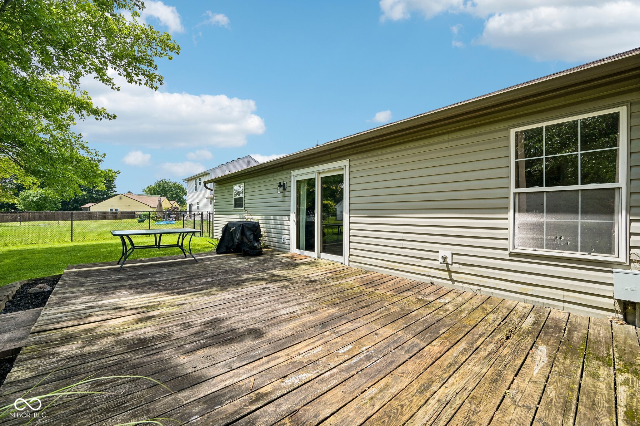 8539 Eagles Nest Drive