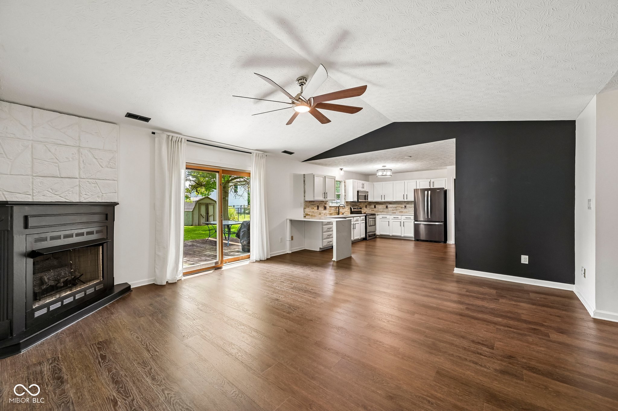 8539 Eagles Nest Drive