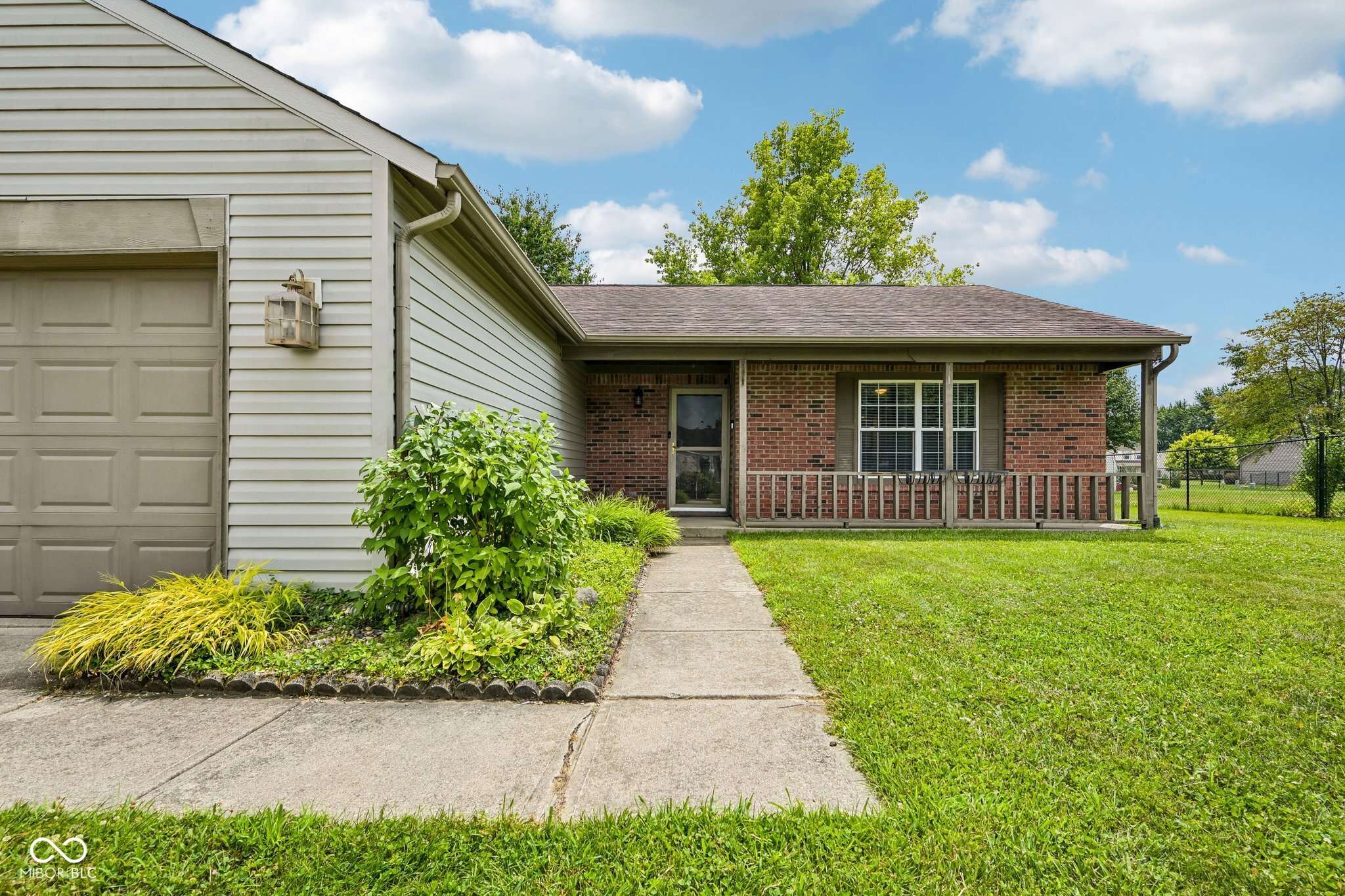 8539 Eagles Nest Drive