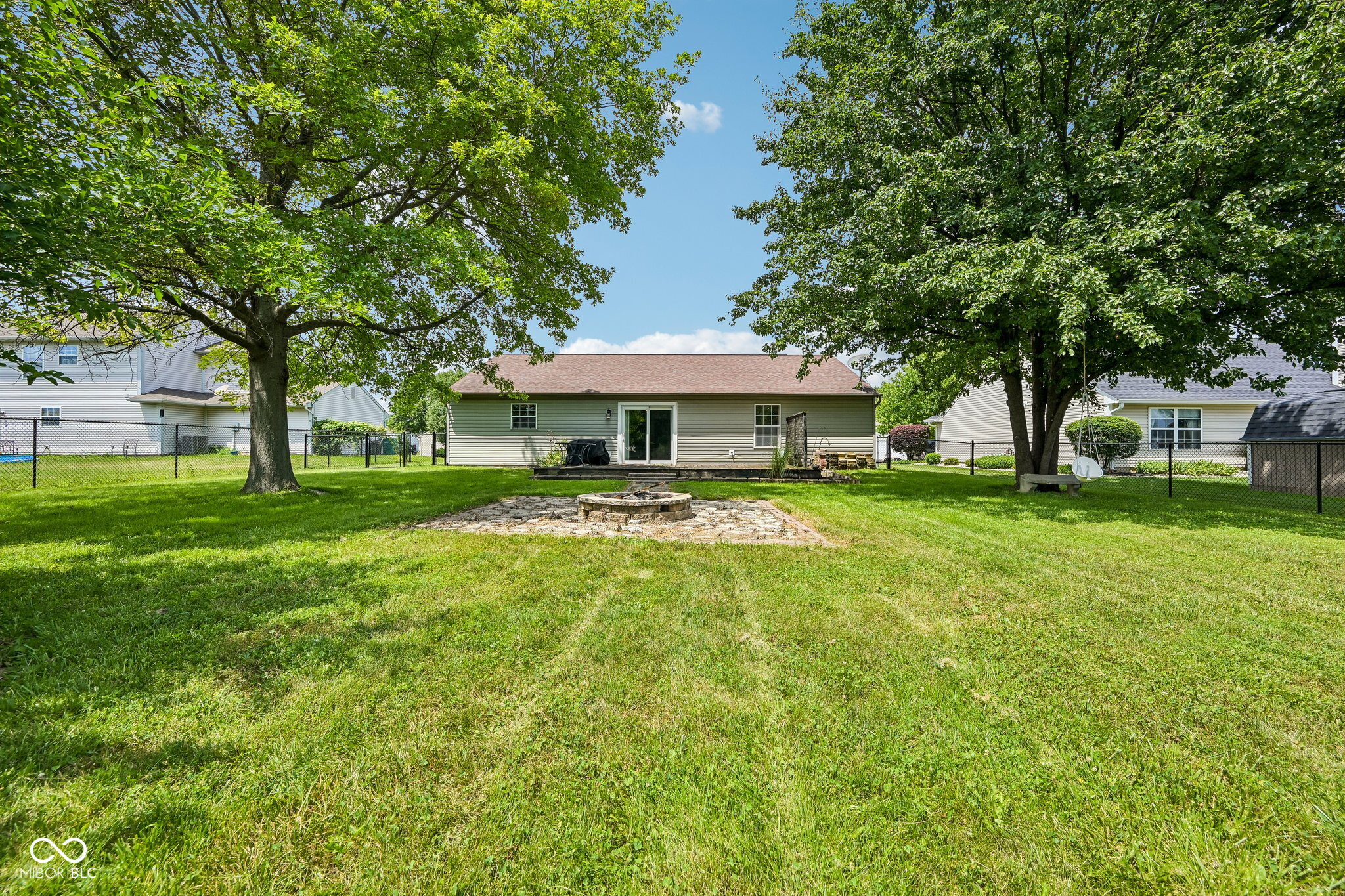 8539 Eagles Nest Drive