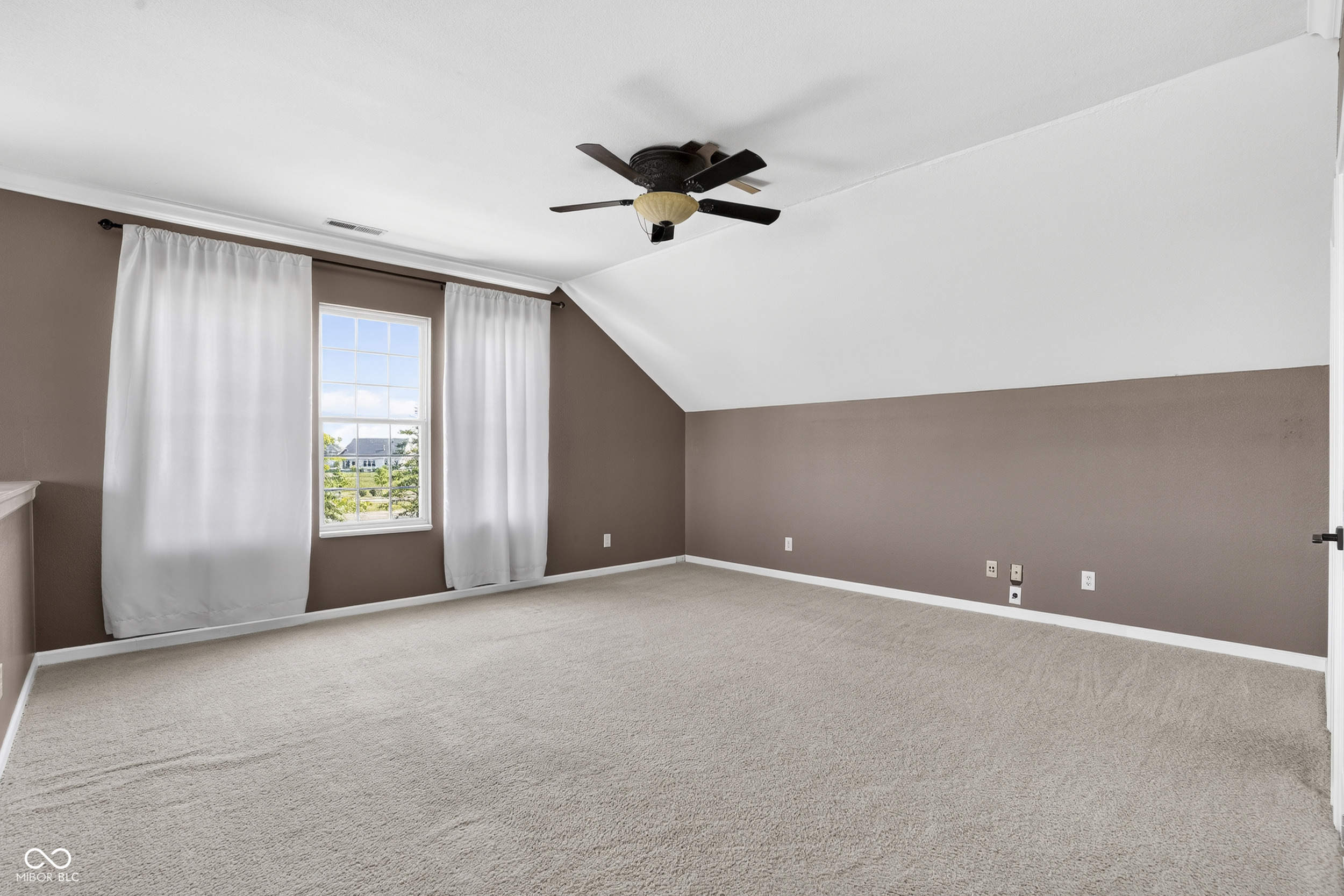 15557 Portland Drive