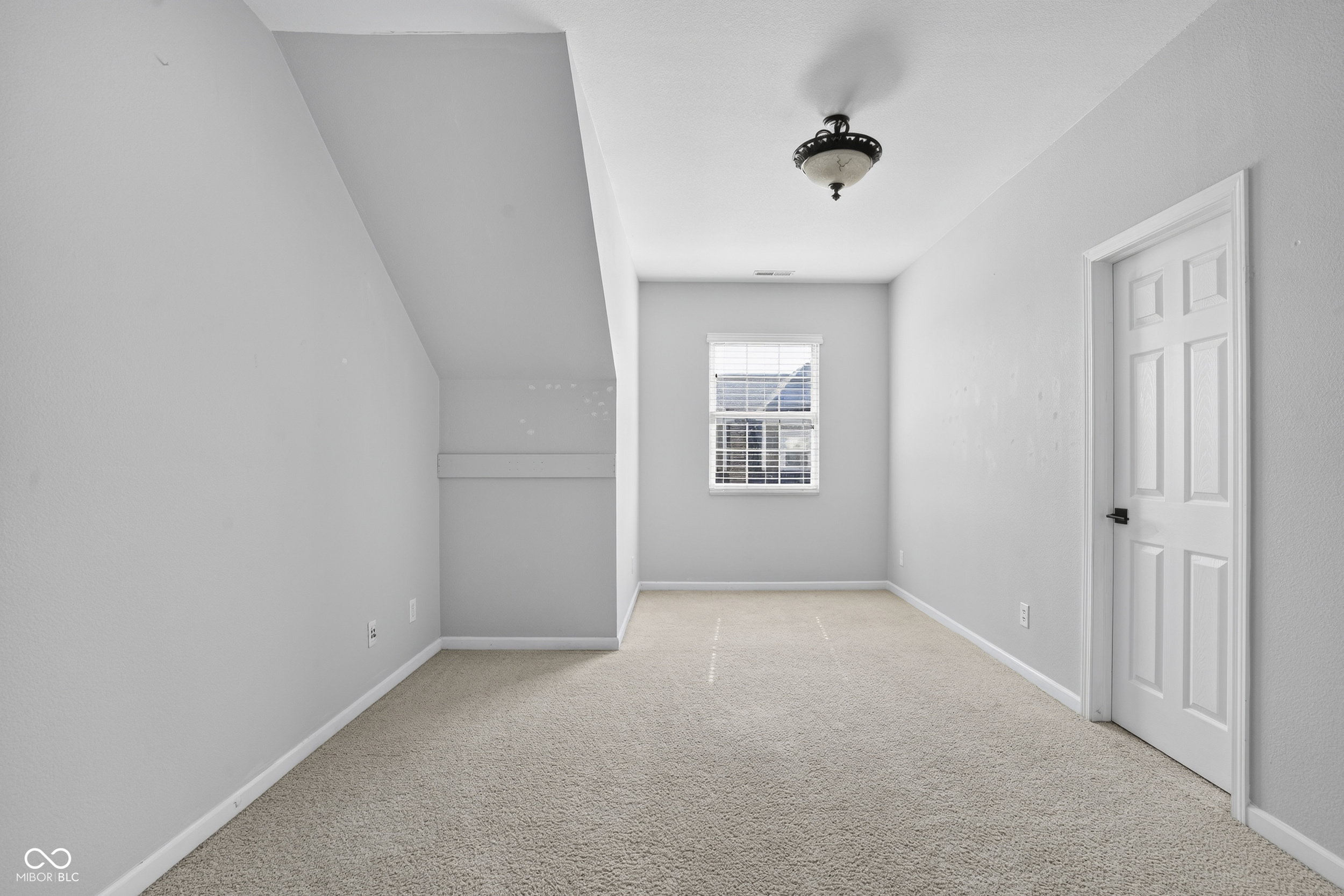 15557 Portland Drive