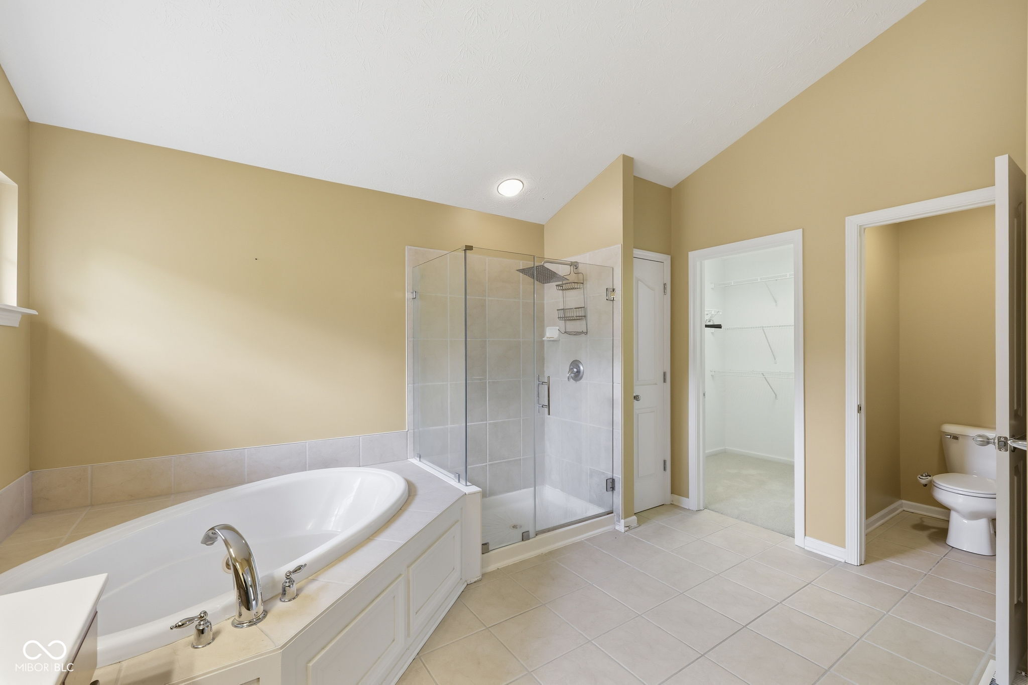 6092 Catlin Lane