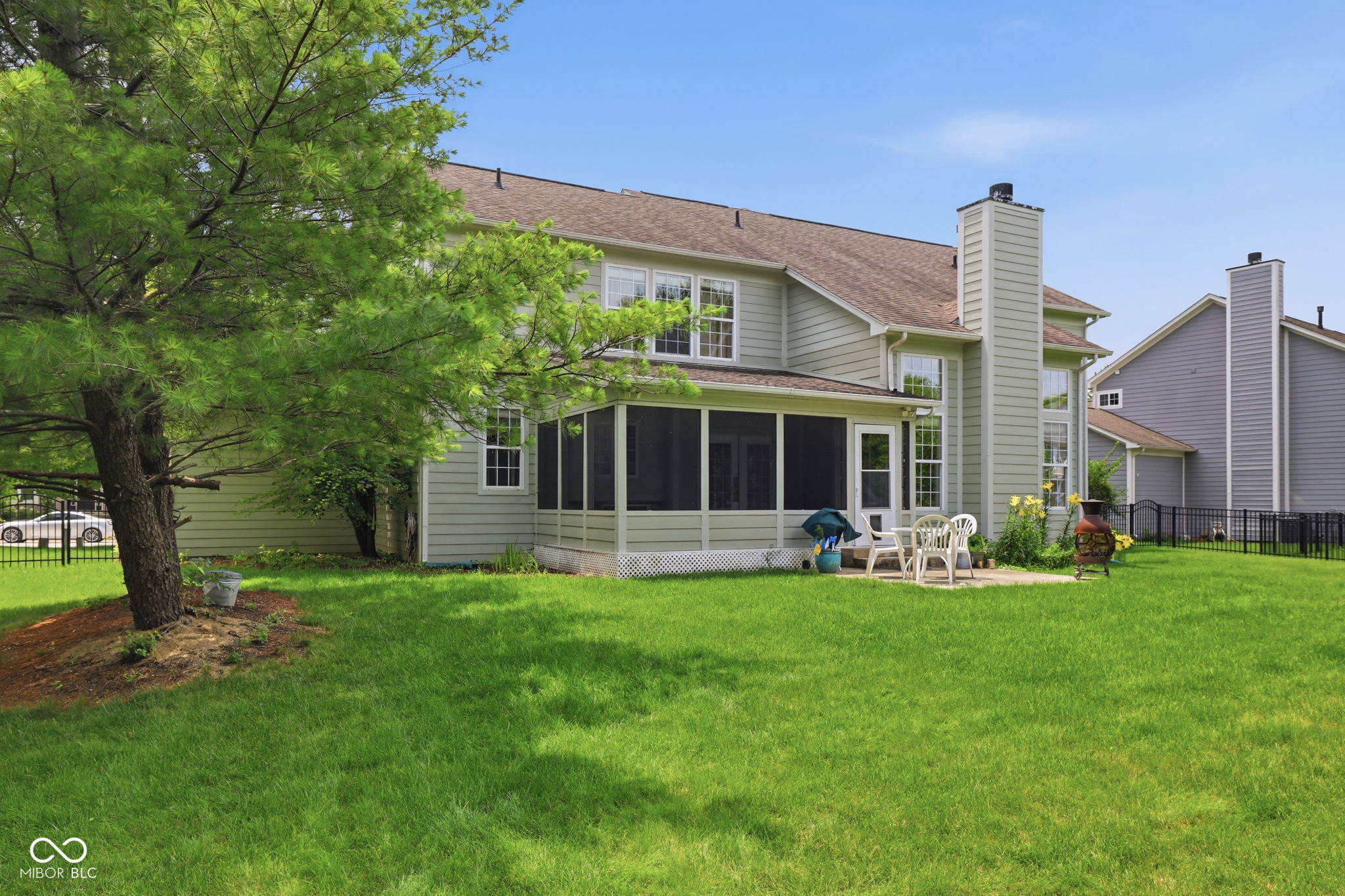 6092 Catlin Lane
