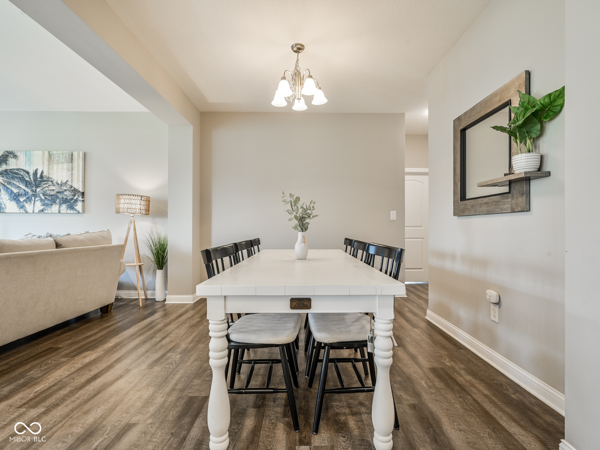 3707 Sheffield Park