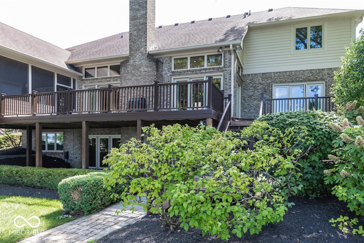 7270 Oak Cove Lane