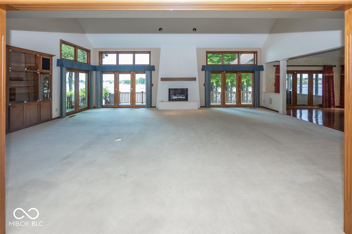 7270 Oak Cove Lane