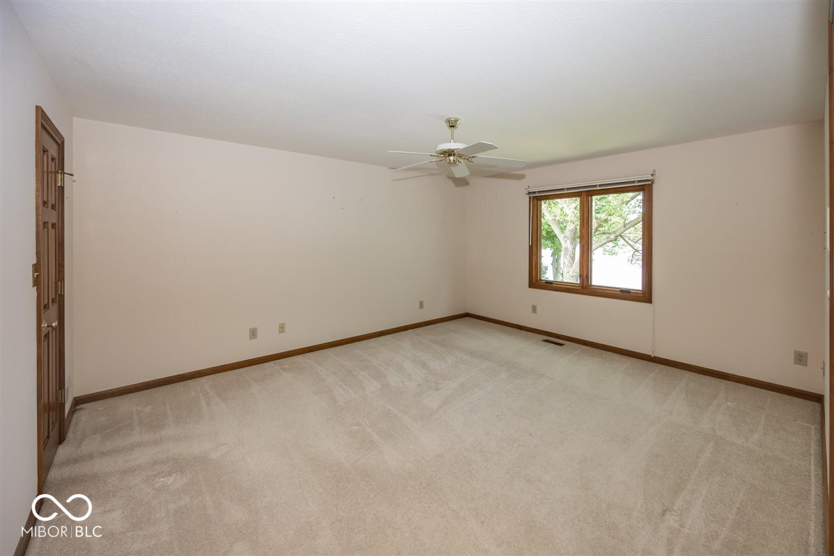 7270 Oak Cove Lane