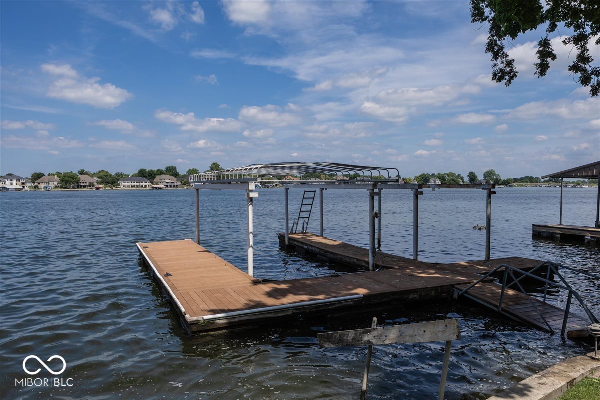 7270 Oak Cove Lane