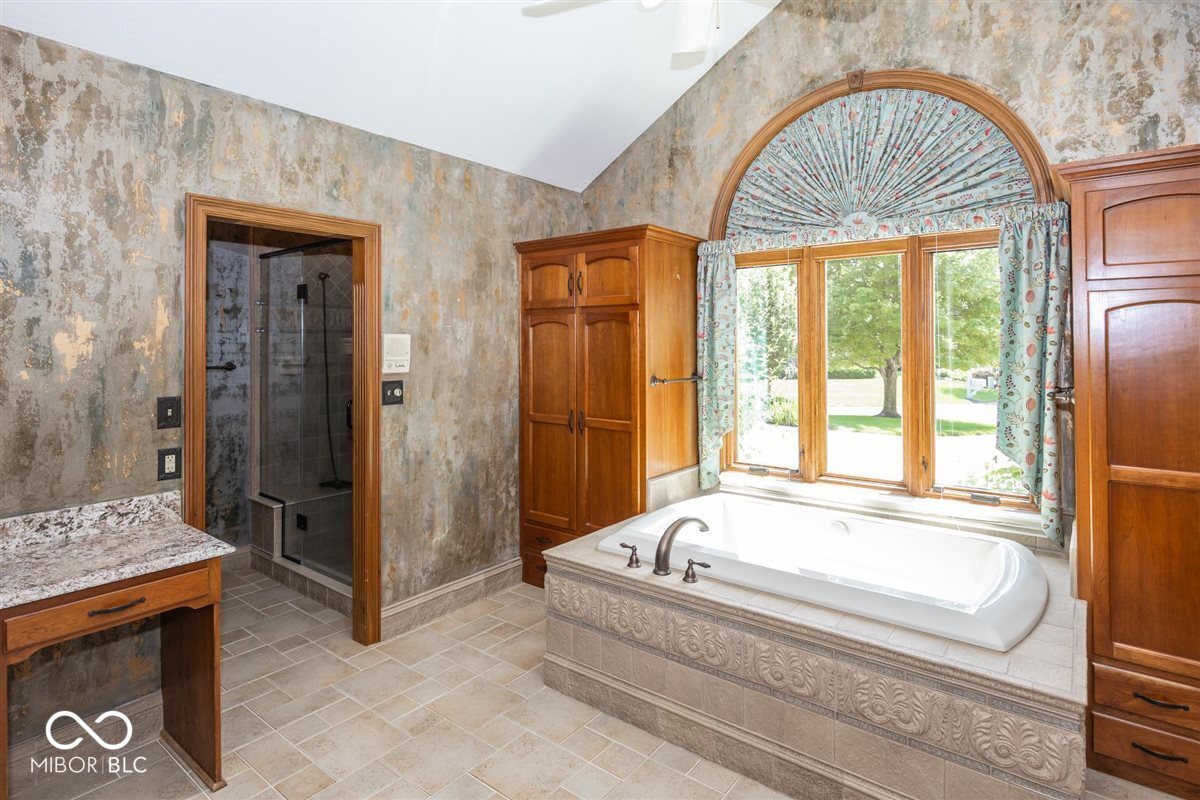 7270 Oak Cove Lane