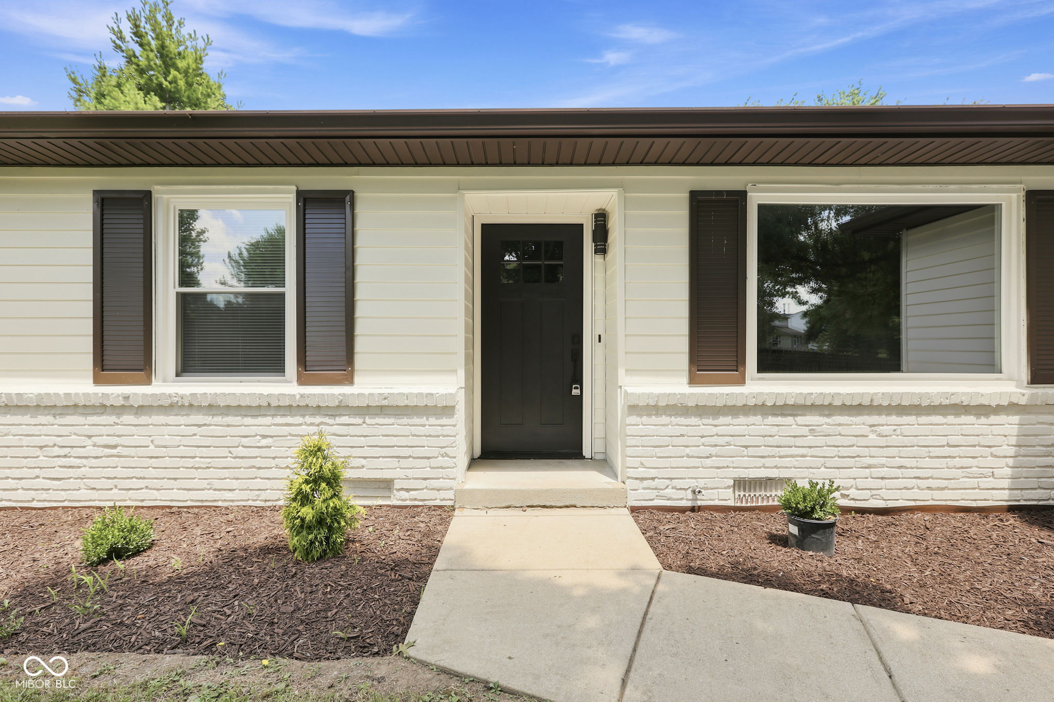 7650 E 196th Street