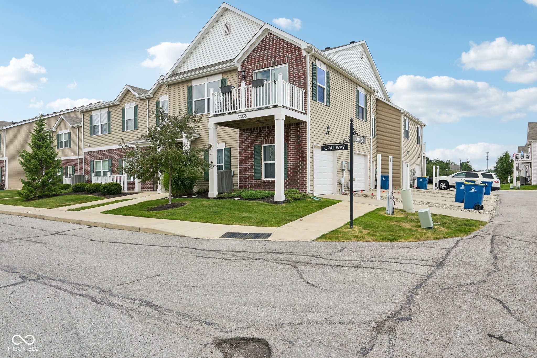 12035 Zircon Lane Unit: 600