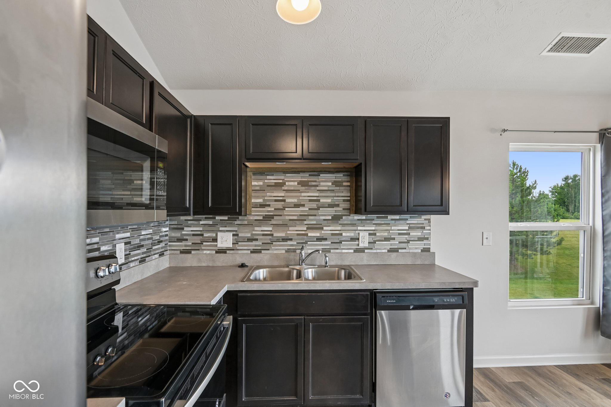12035 Zircon Lane Unit: 600
