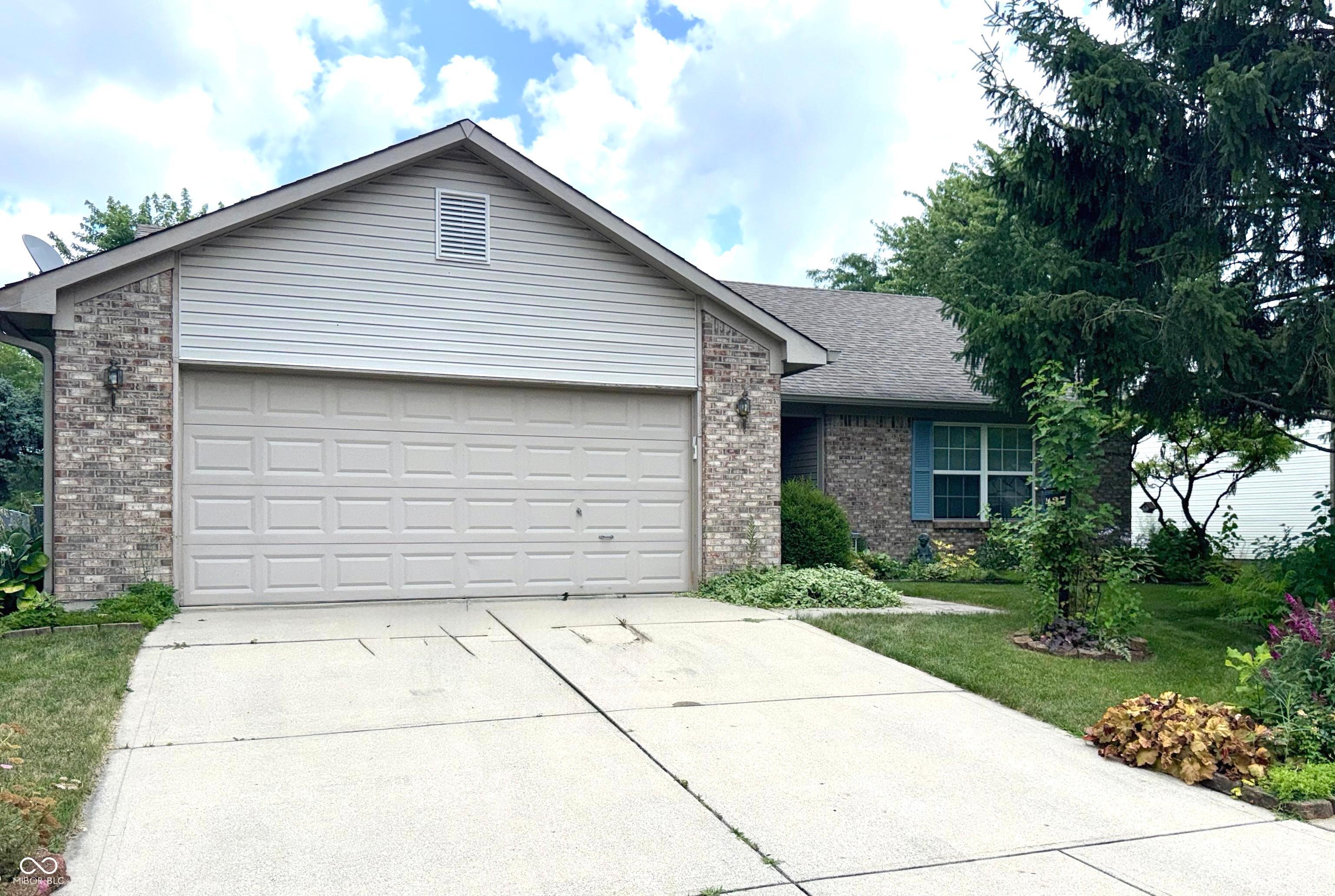 437 E Pine Ridge Drive
