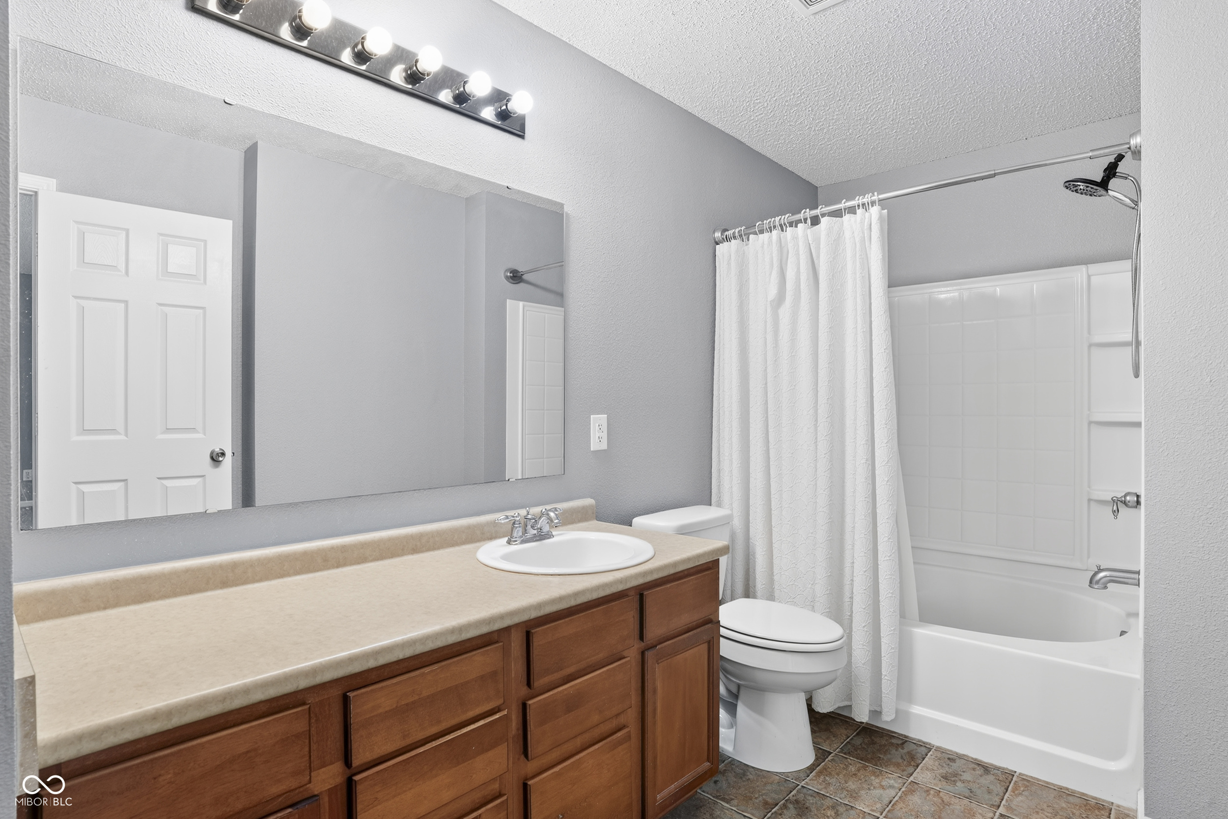 12154 Lindley