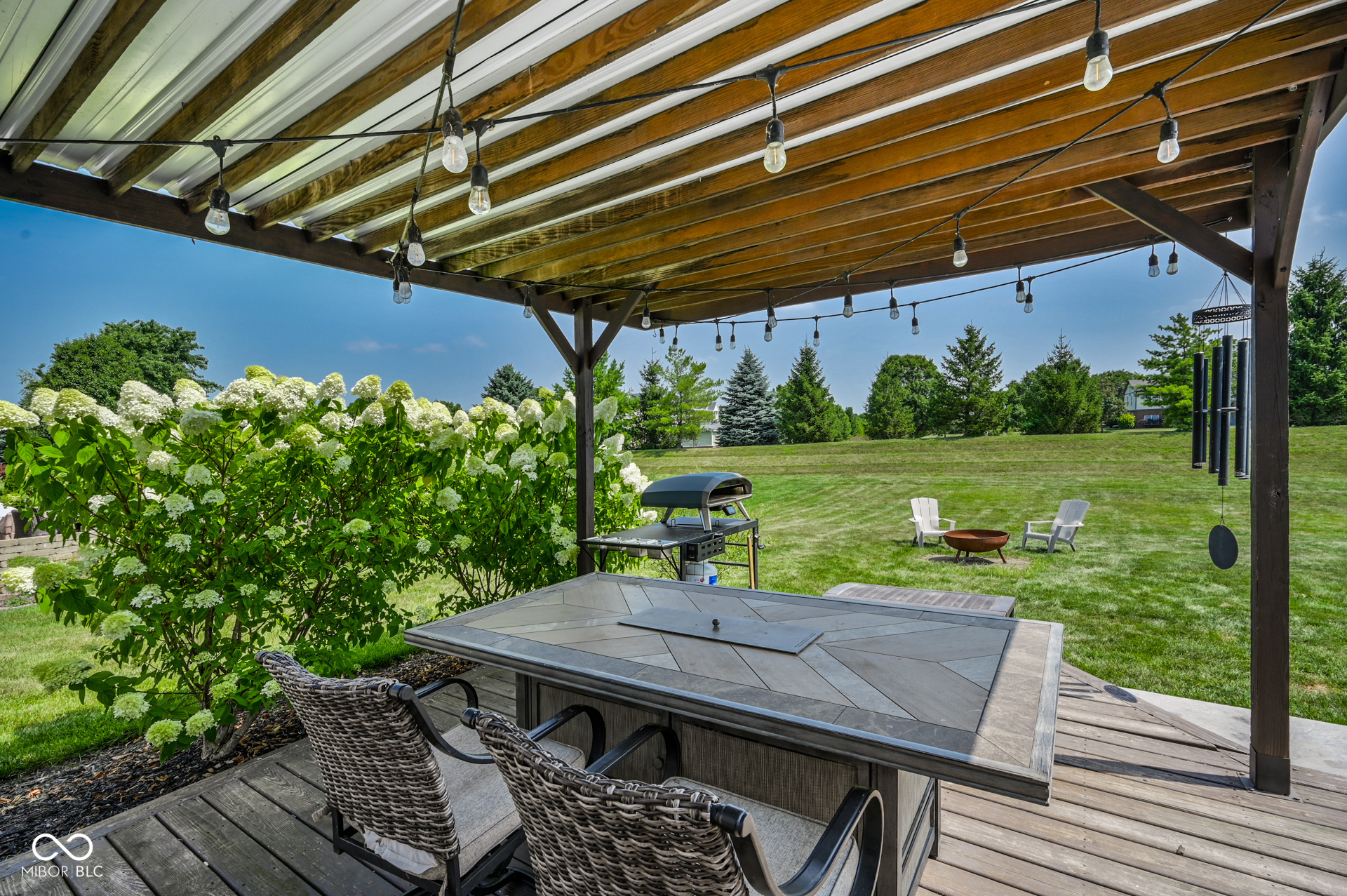 6558 W Dickens Crossing