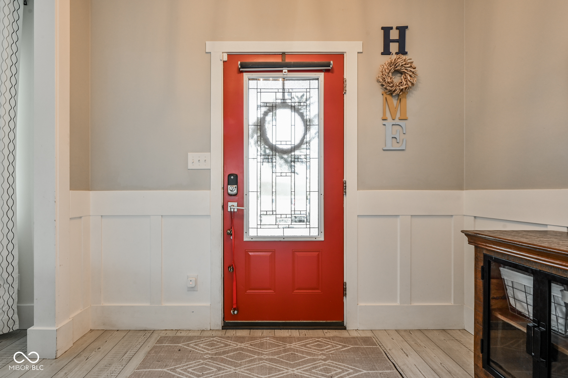 6558 W Dickens Crossing