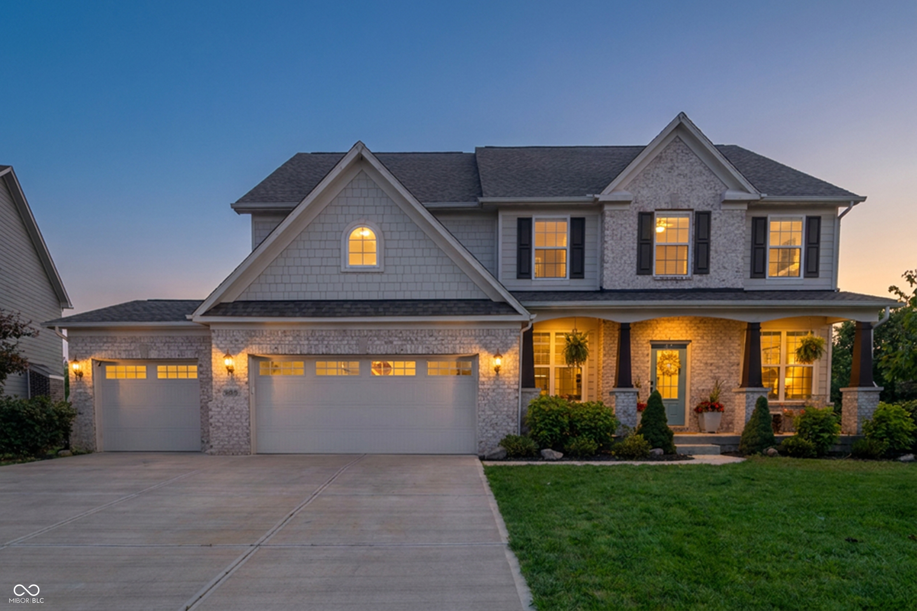 18819 Dooney Court
