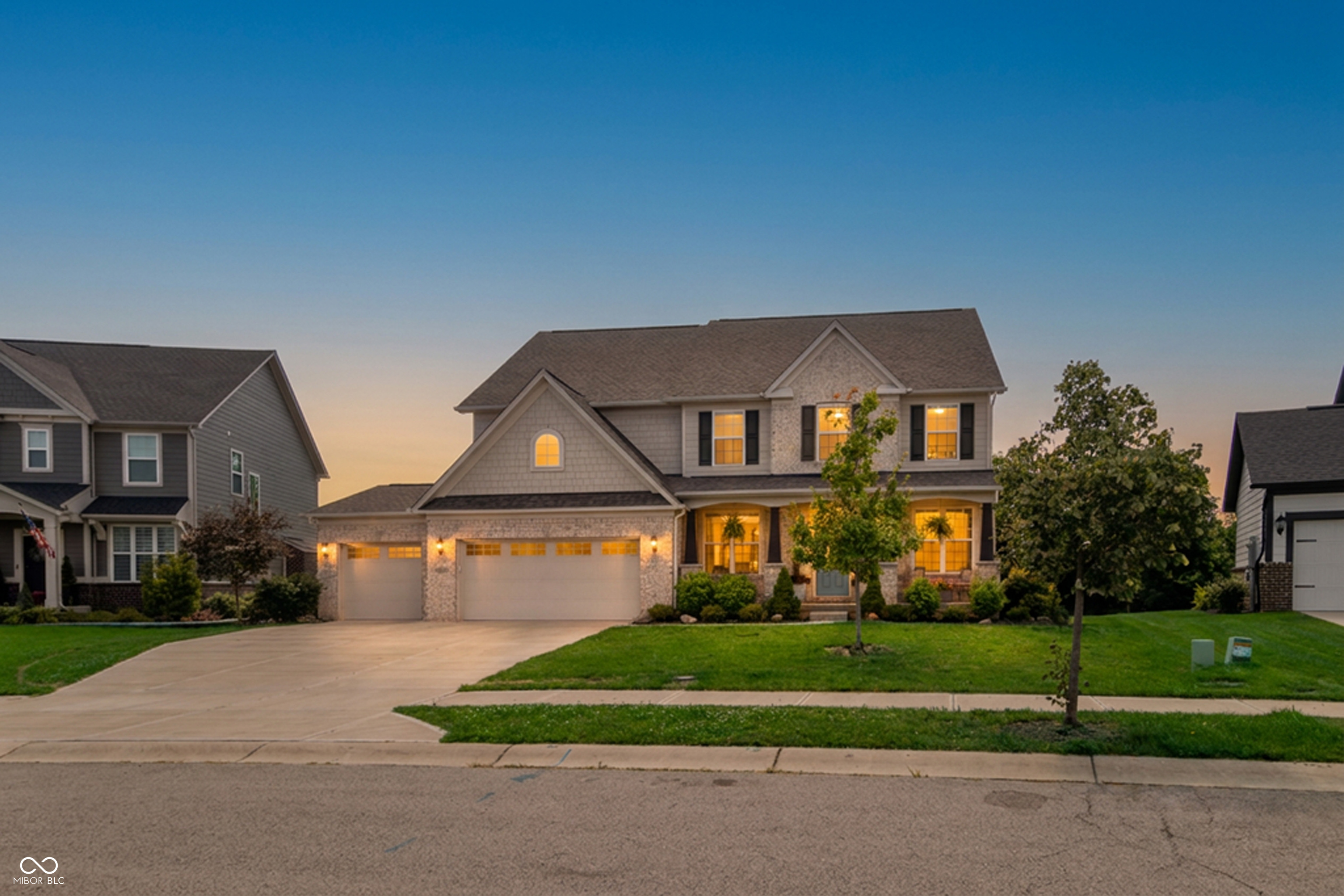 18819 Dooney Court