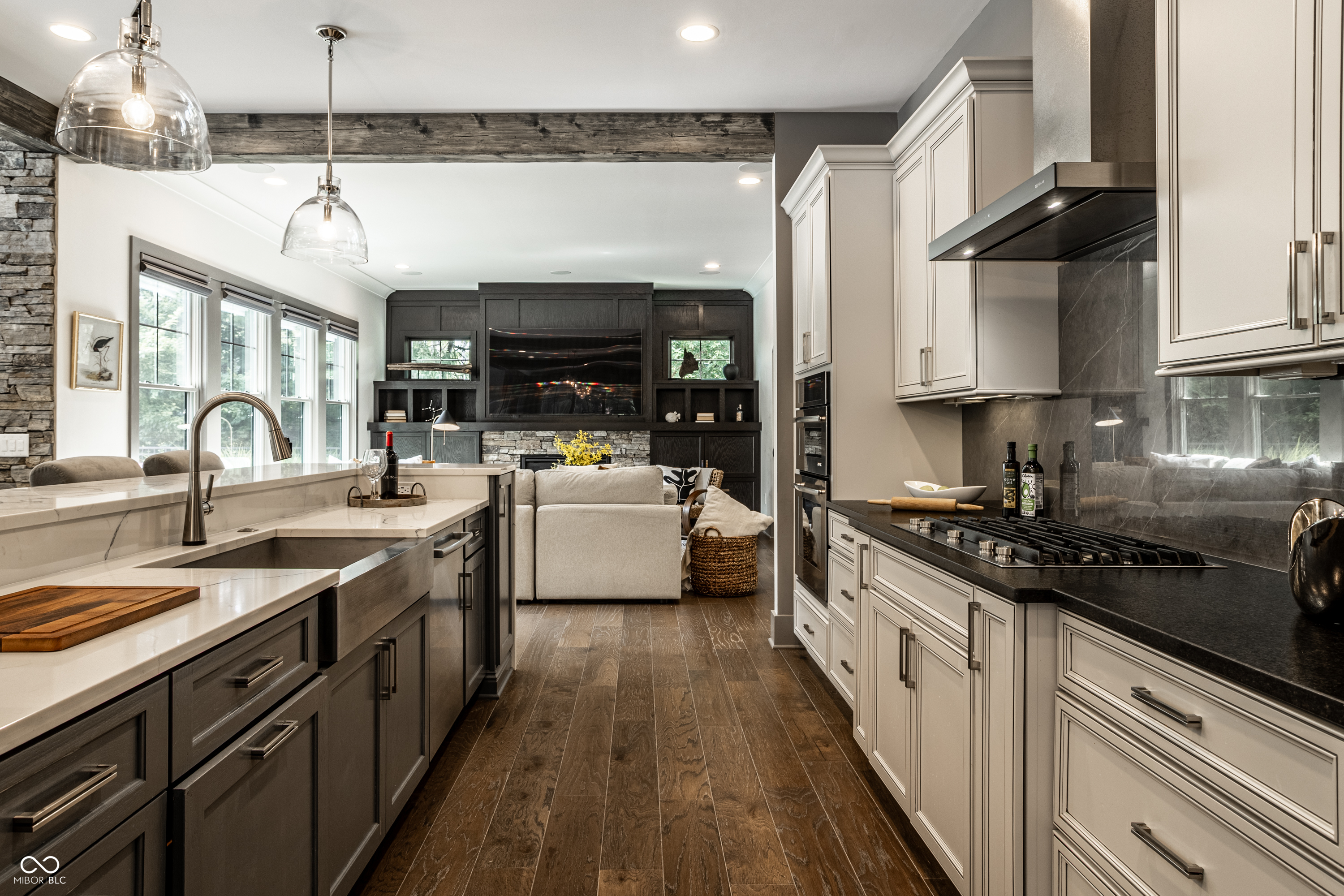 7511 Pine Valley