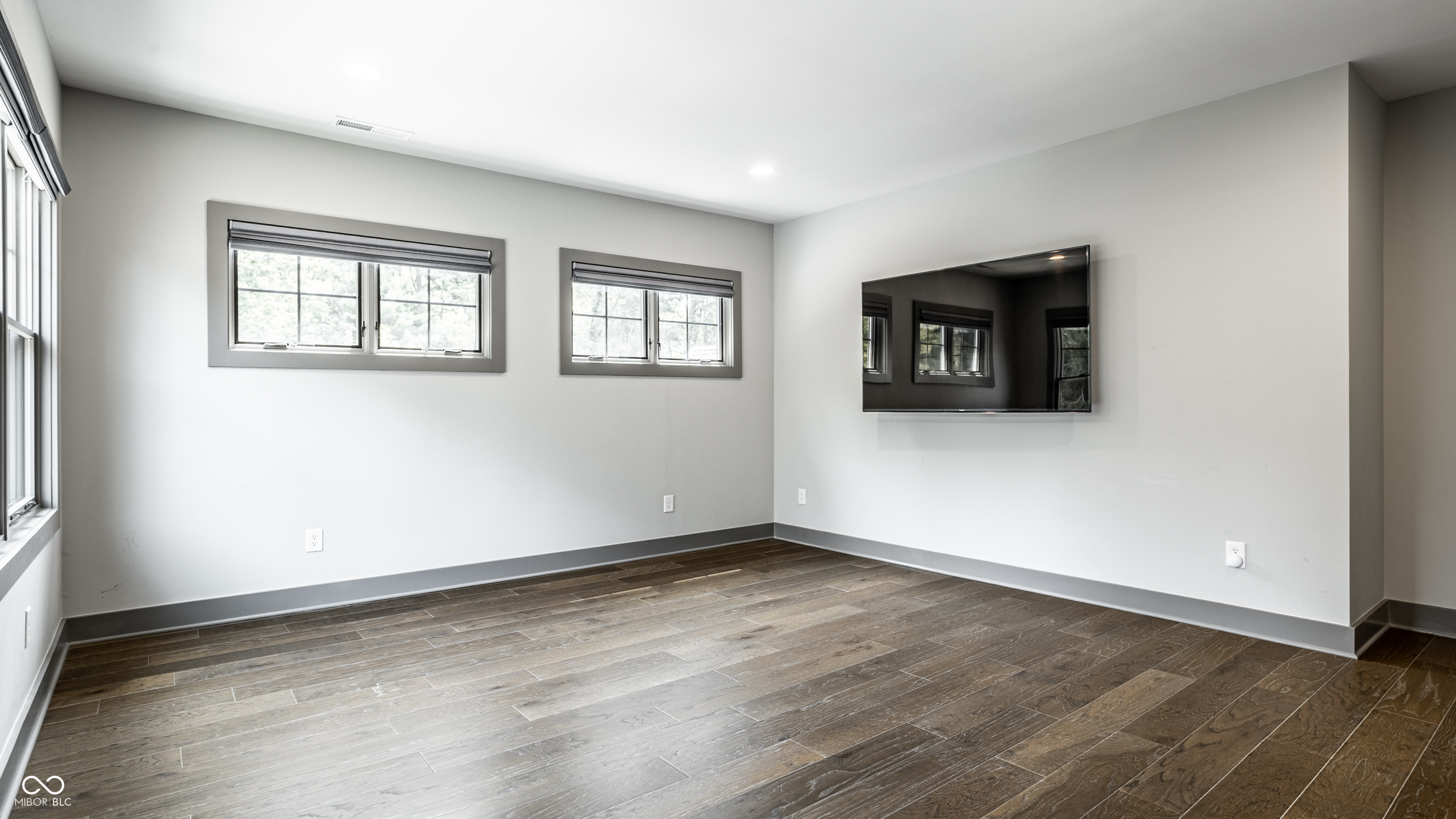 7511 Pine Valley