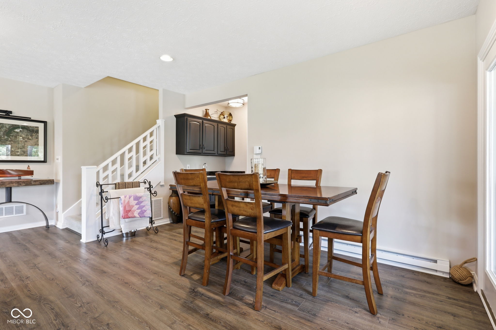 11240 Blackwalnut Point