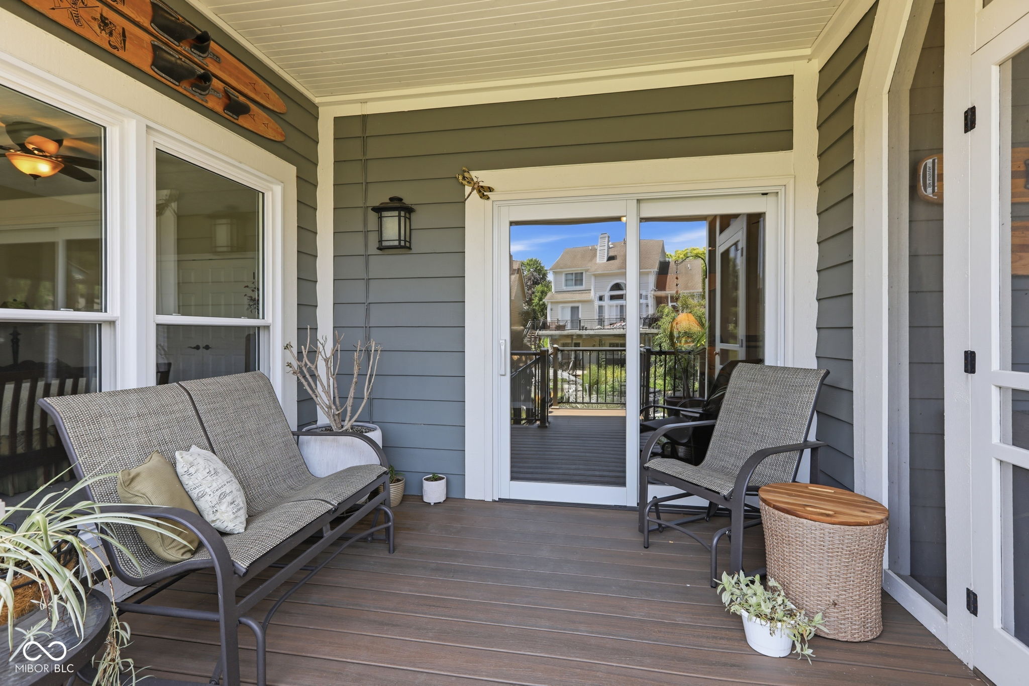 11240 Blackwalnut Point