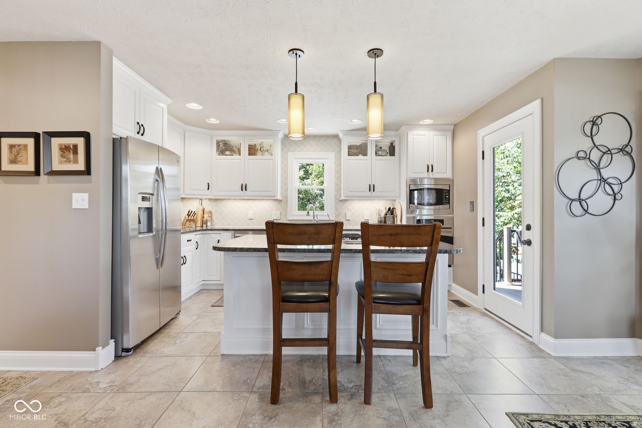 11240 Blackwalnut Point