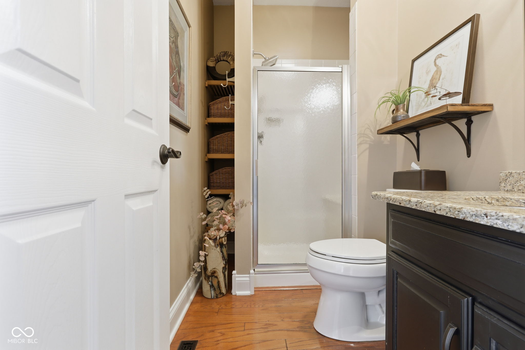 11240 Blackwalnut Point